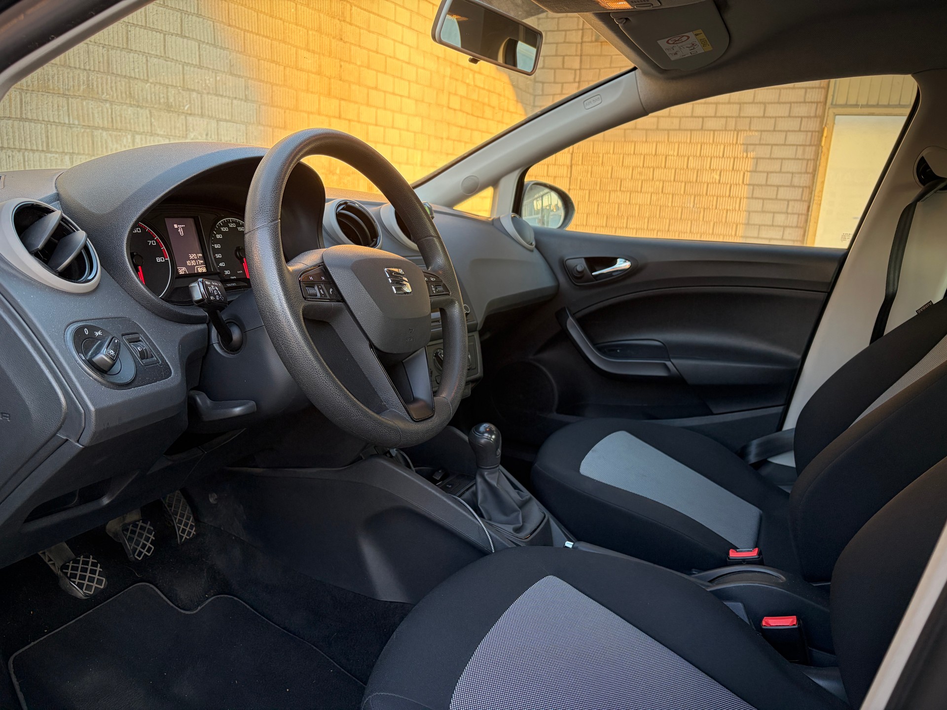 SEAT 1.0 TSI 95 Reference-image-5