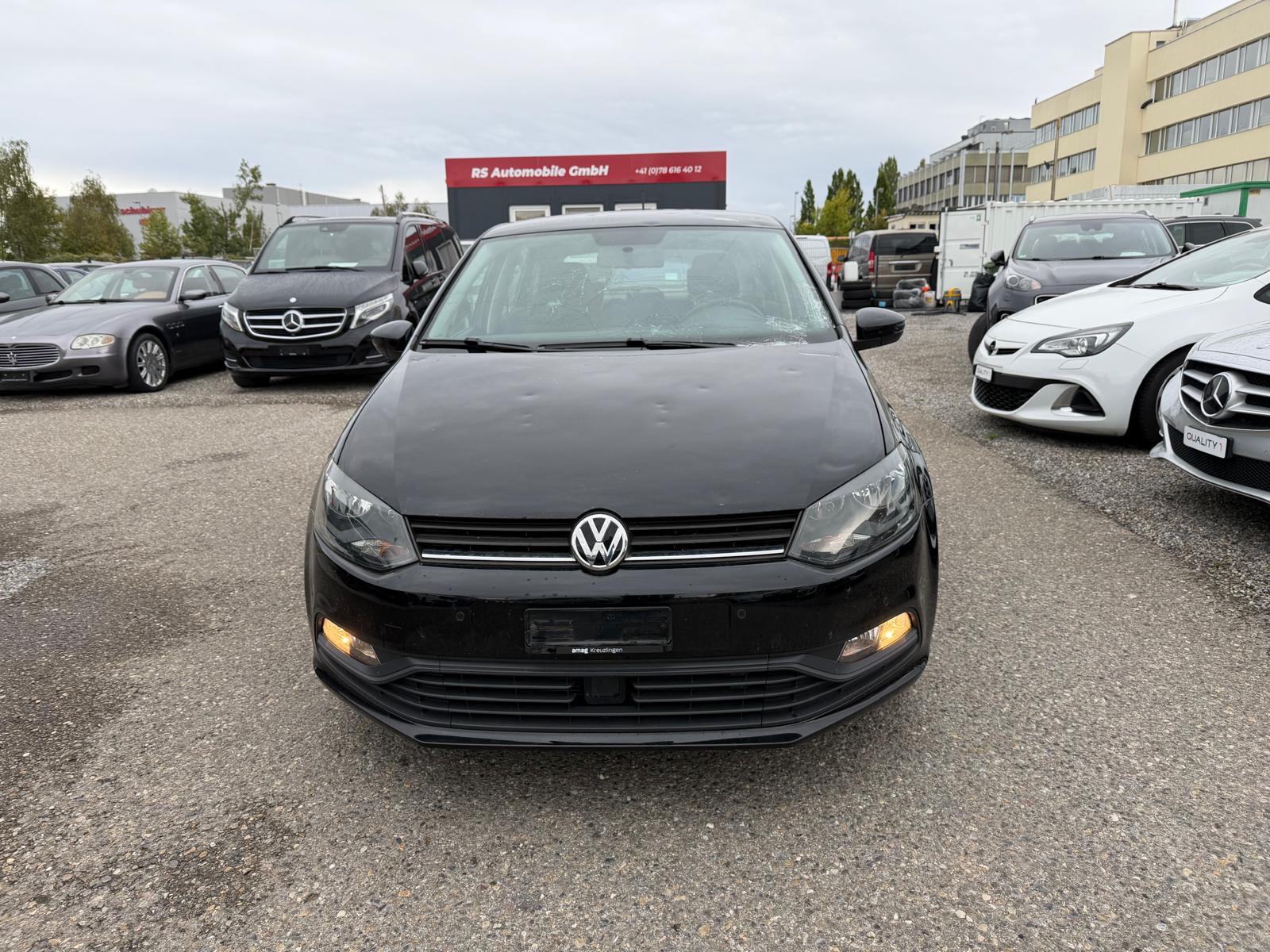 VW Polo 1.0 MPI 60 BlueMT Trendline-image-1