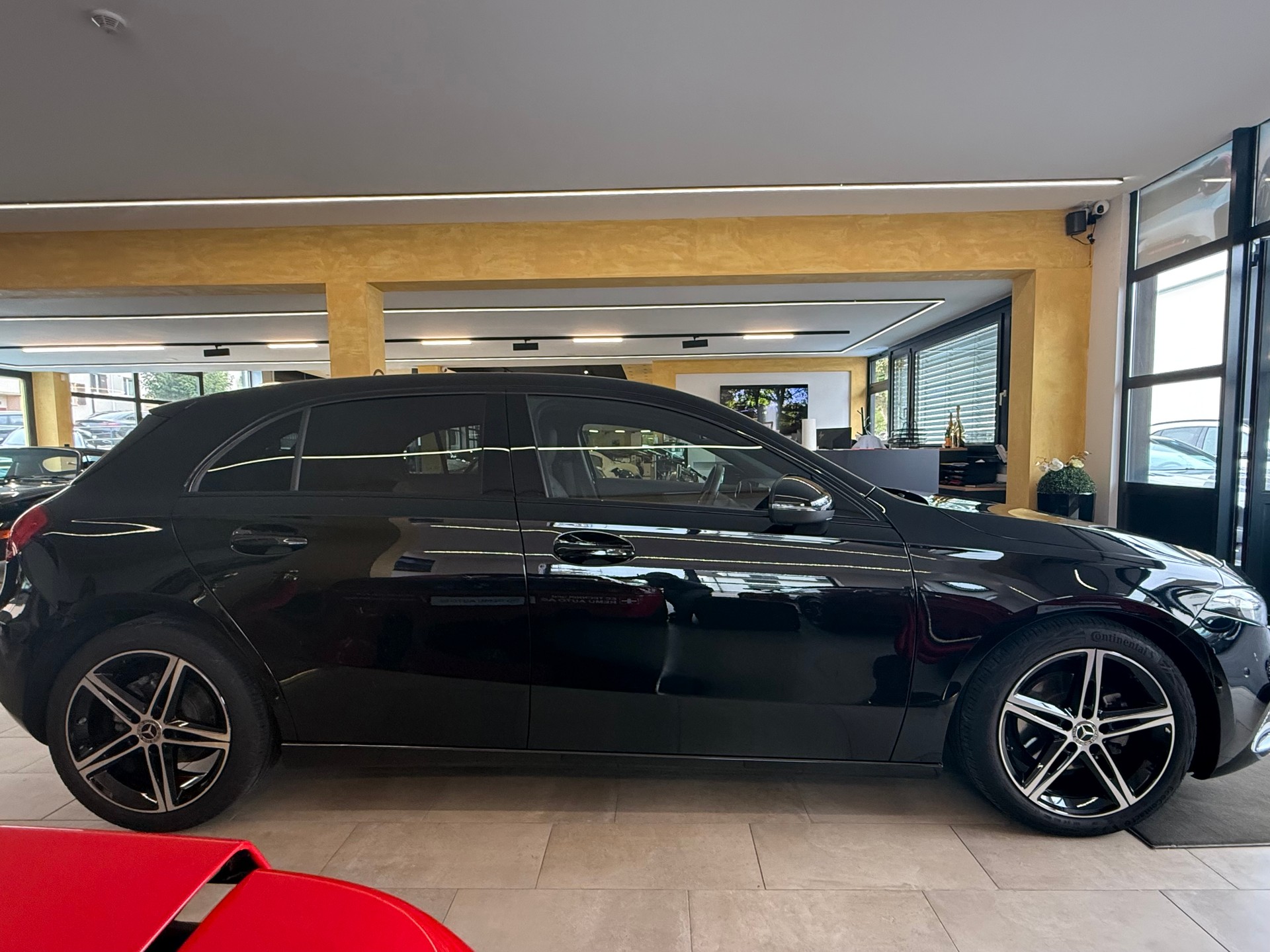 MERCEDES-BENZ A 180 Night Star-image-1