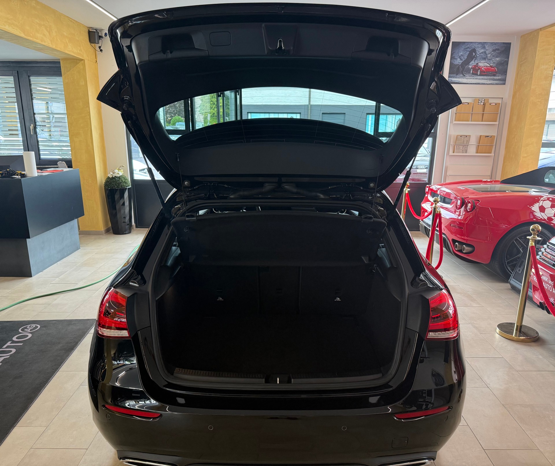 MERCEDES-BENZ A 180 Night Star-image-4