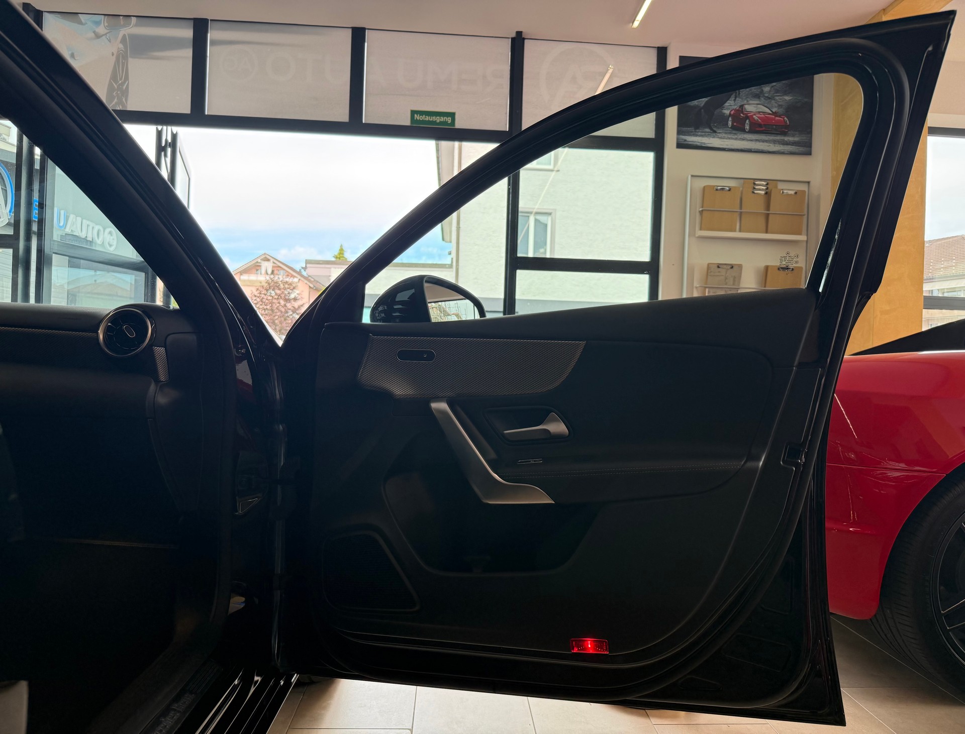 MERCEDES-BENZ A 180 Night Star-image-14
