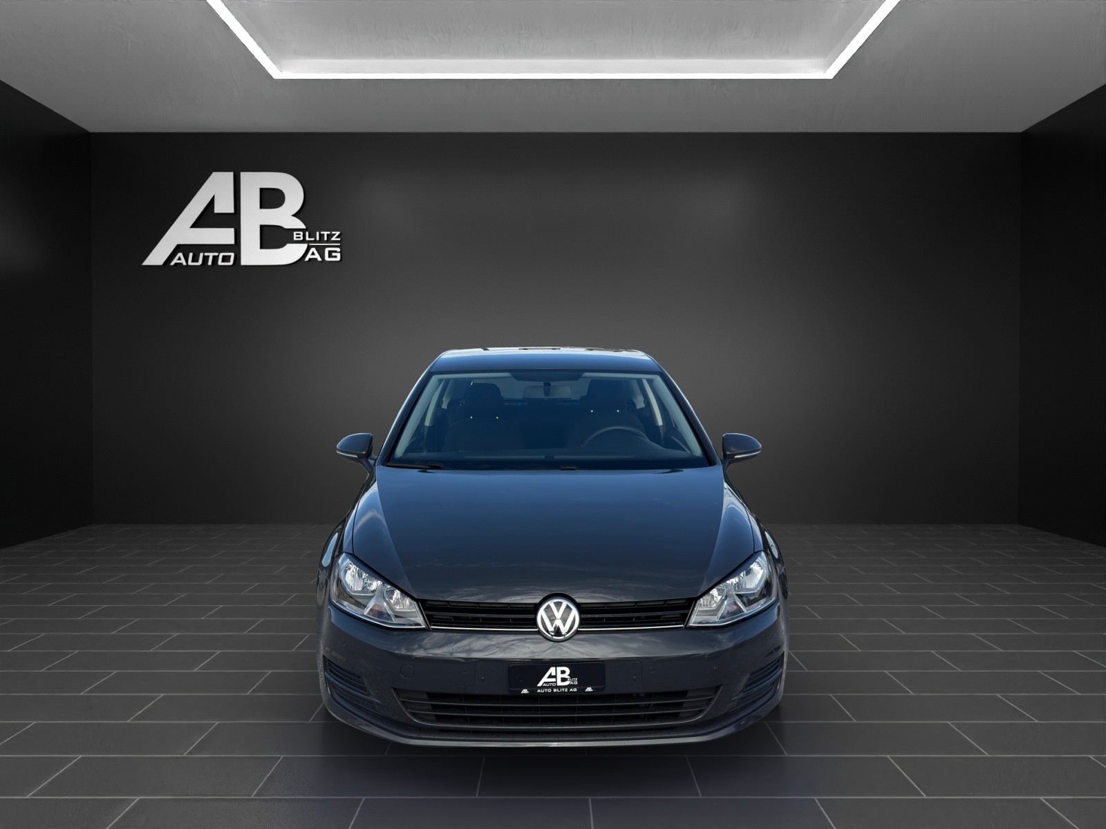 VW Golf 1.2 TSI Trendline-image-0