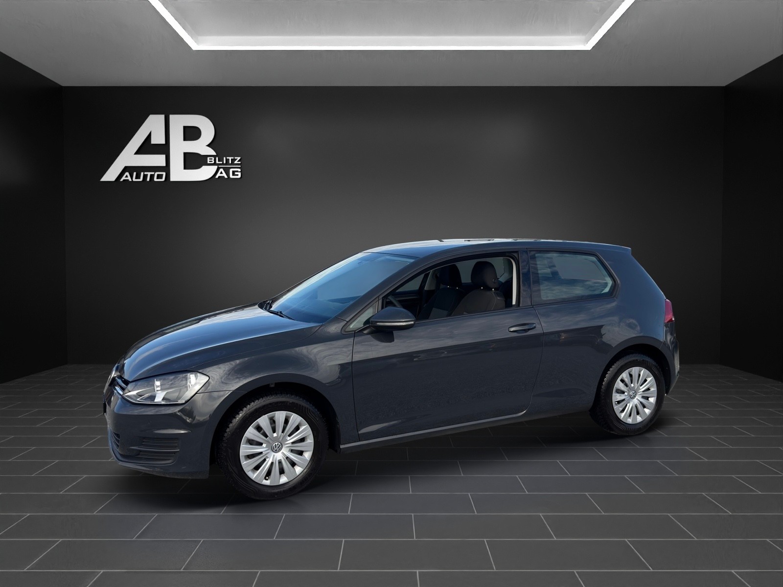 VW Golf 1.2 TSI Trendline-image-1
