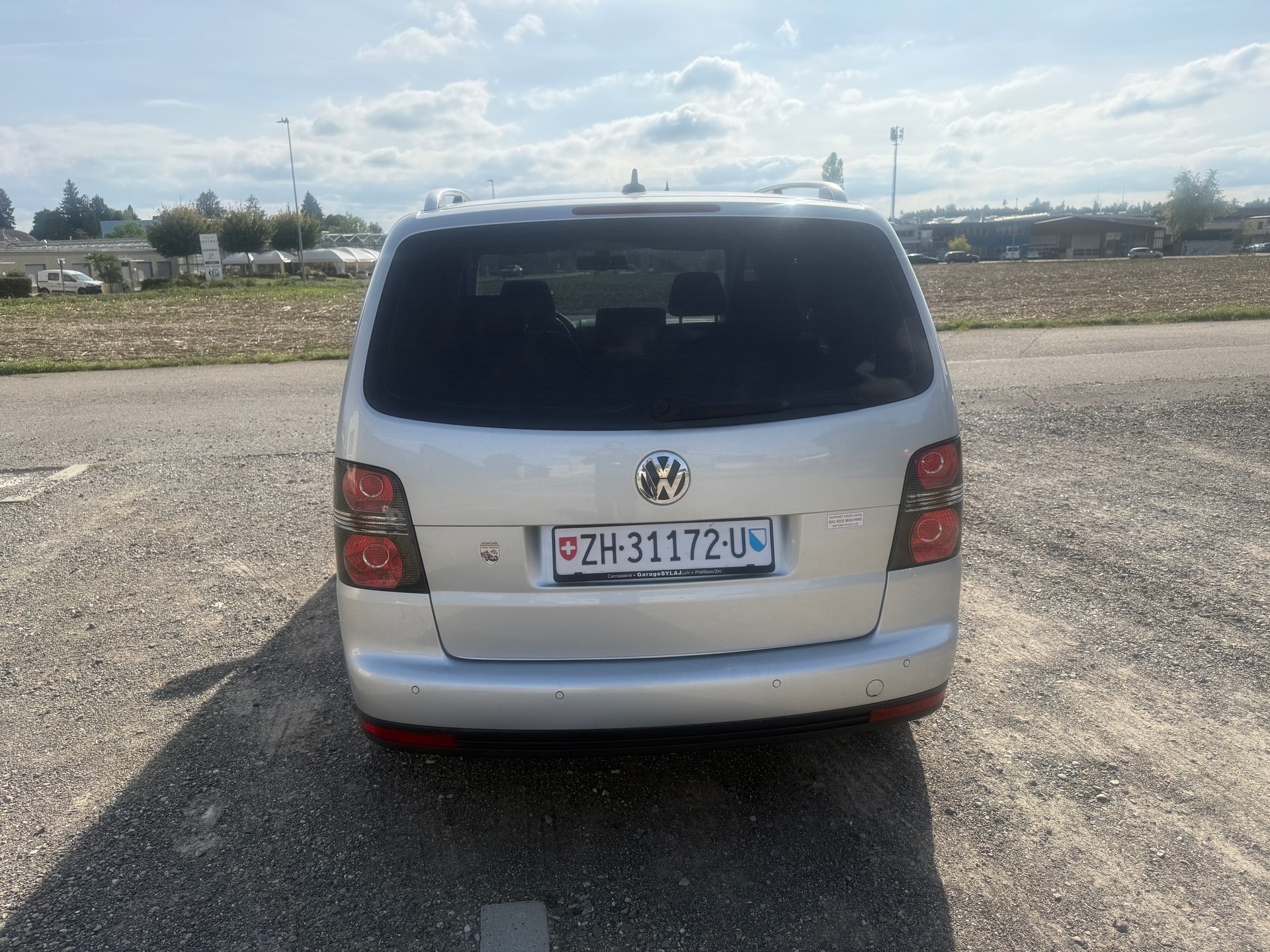 VW Touran 1.4 TSI Highline DSG-image-4