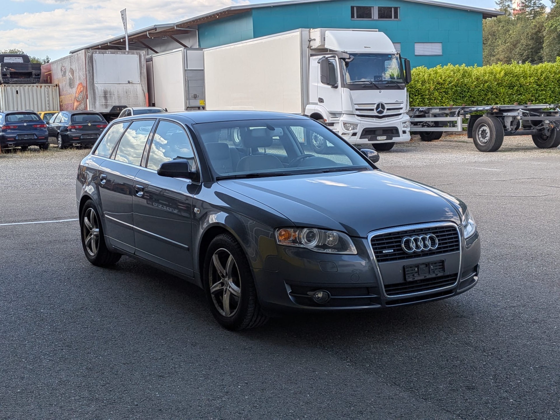 AUDI A4 Avant 3.2 FSI quattro-image-2