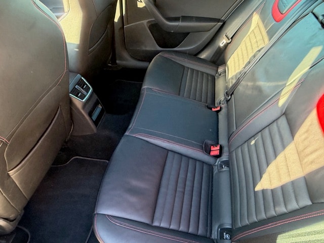 SKODA Octavia Combi 2.0 TDI RS 4x4 DSG-image-10