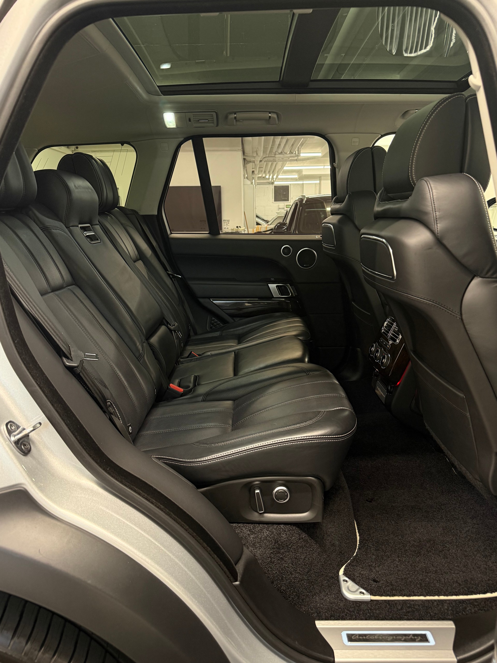 LAND ROVER Range Rover 3.0 TDV6 Autobiography Automatic-image-27