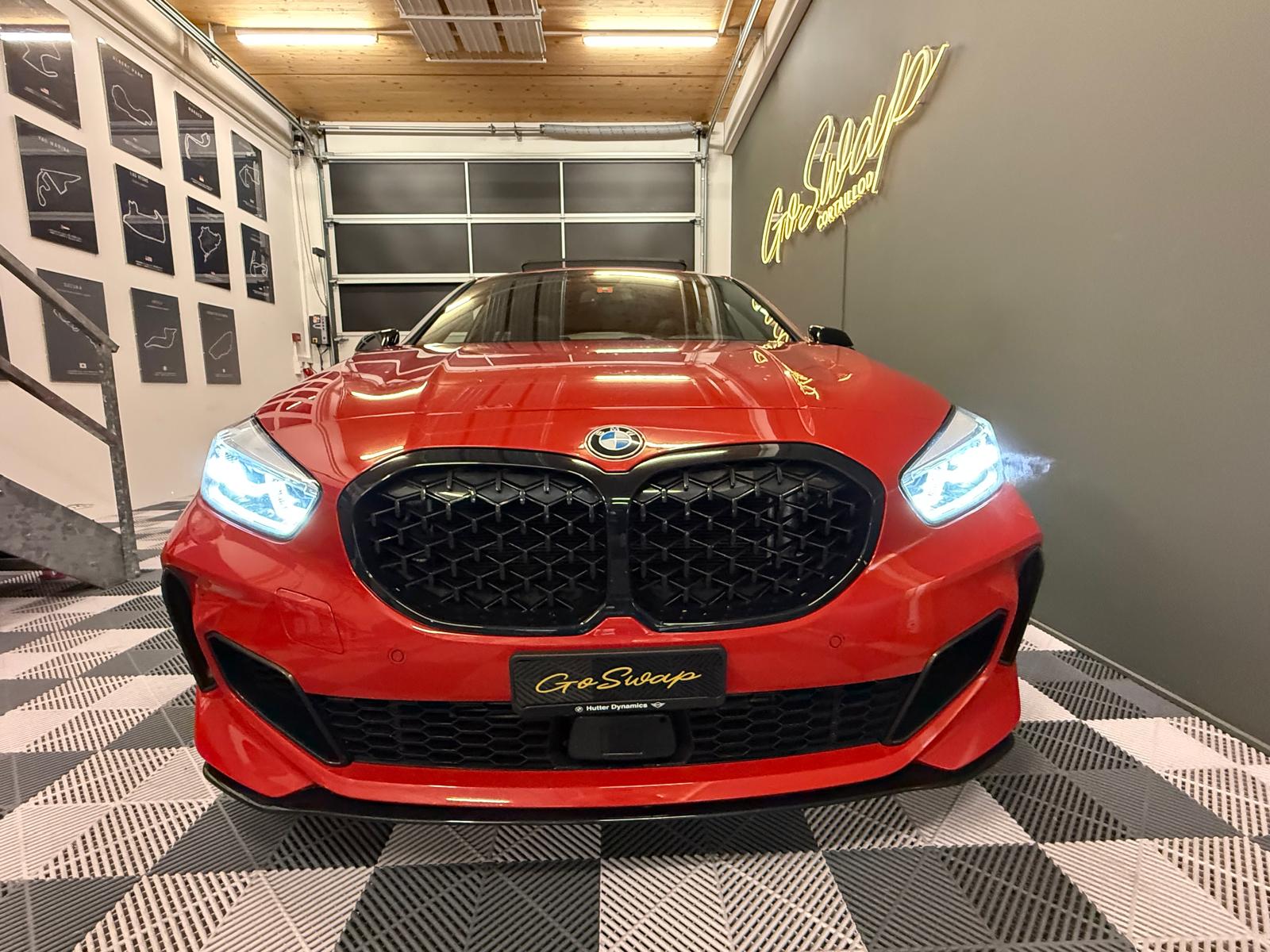 BMW M135i xDrive Steptronic-image-8