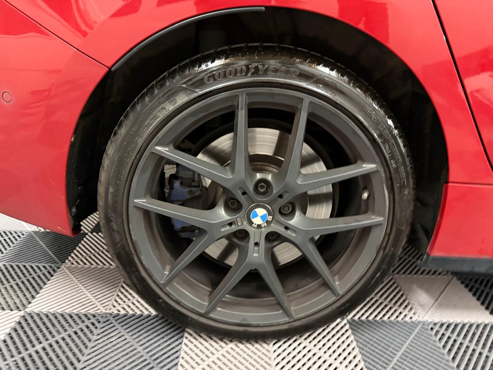 BMW M135i xDrive Steptronic-image-30
