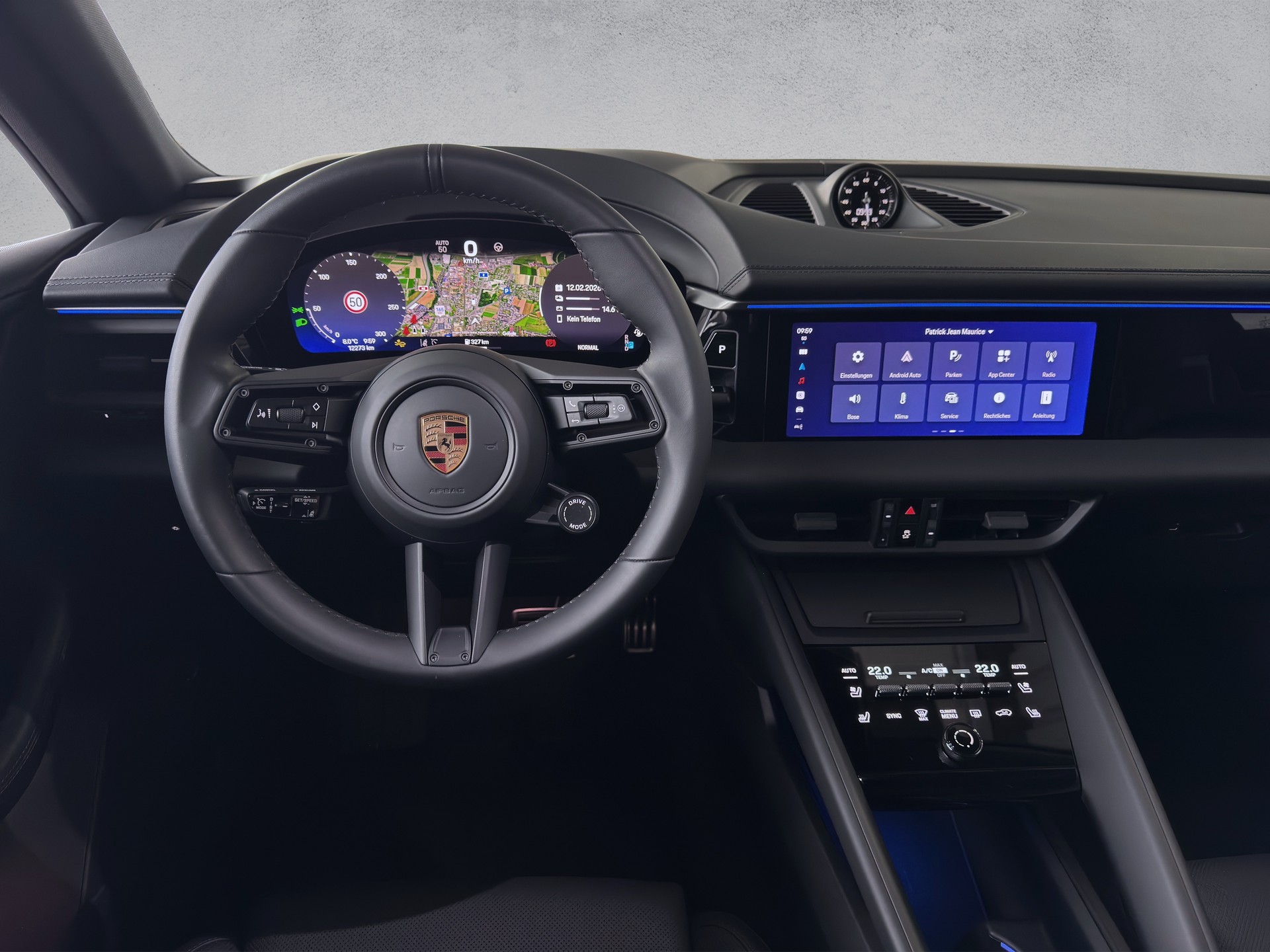 PORSCHE Macan 4-image-5