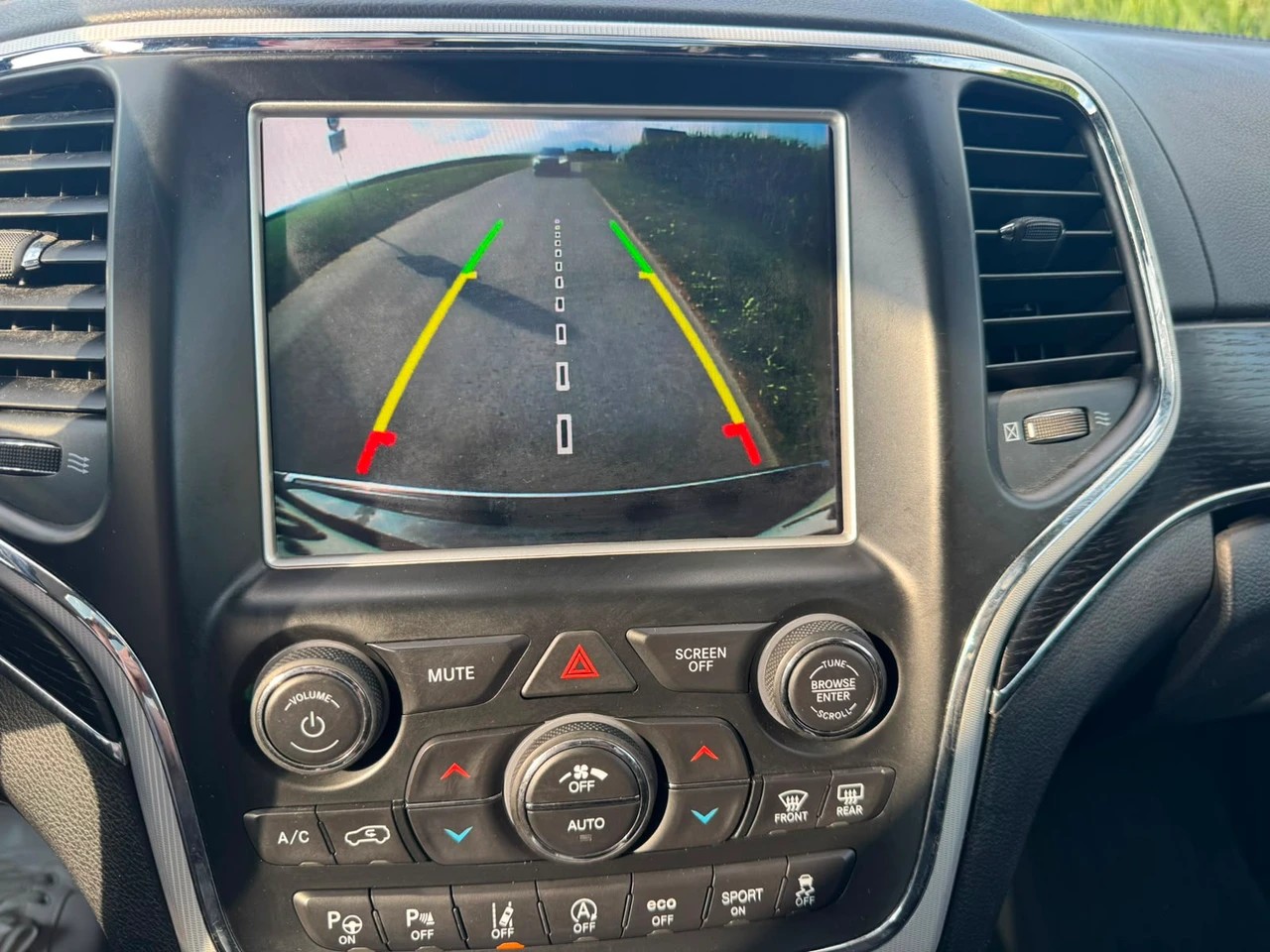 JEEP Grand Cherokee 3.0 CRD Summit Automatic mit Anhängerkupplung 3.5t-image-8