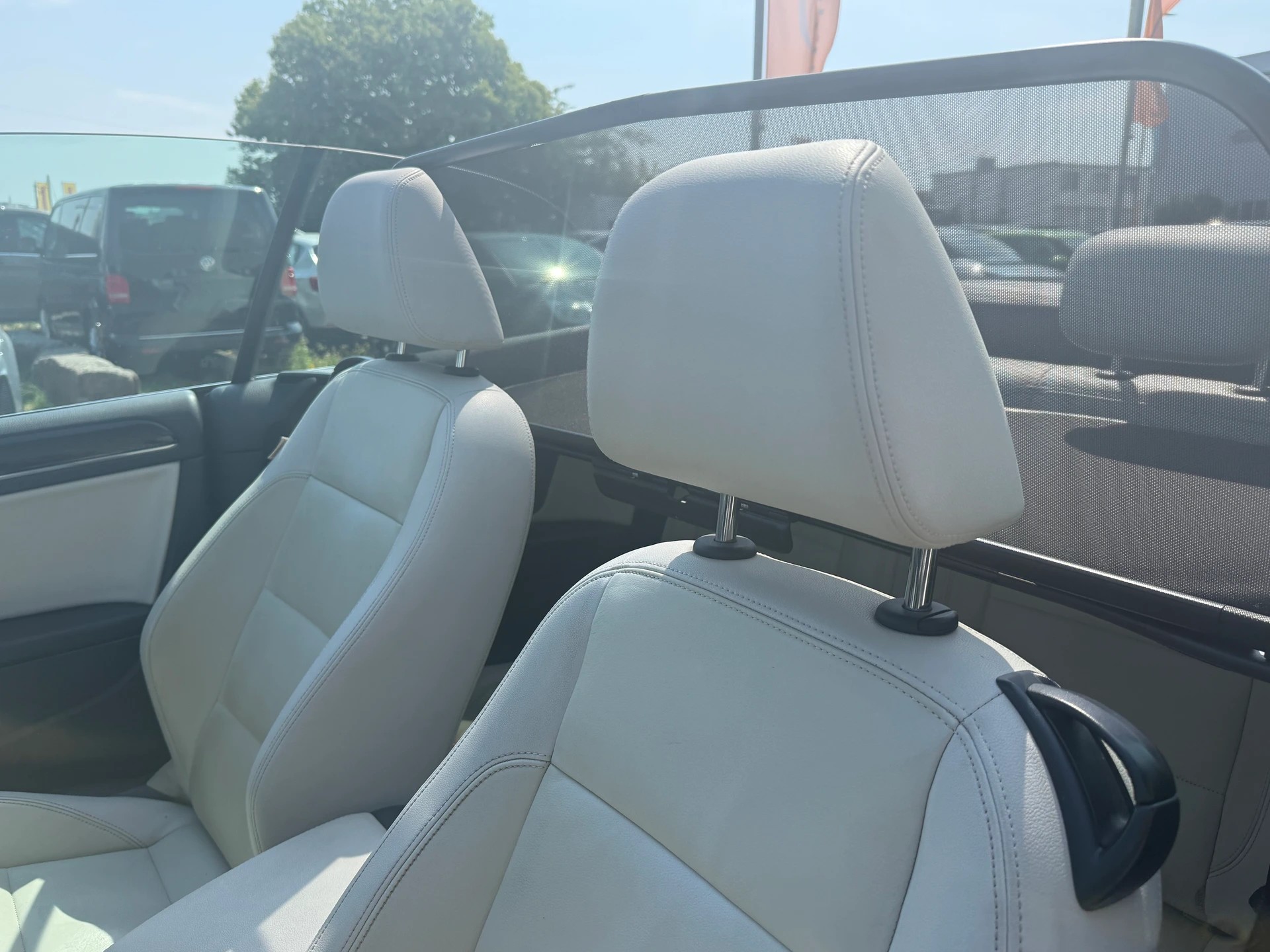 VW Golf Cabrio 1.4 TSI DSG-image-3