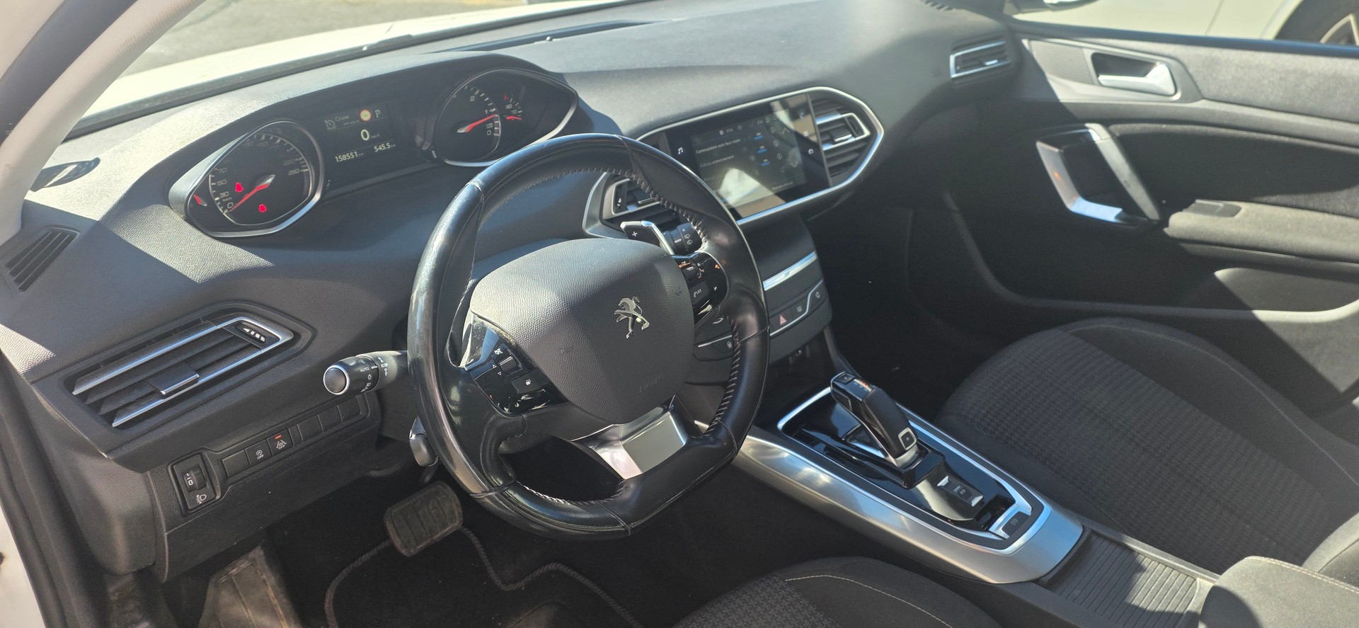 PEUGEOT 308-image-5