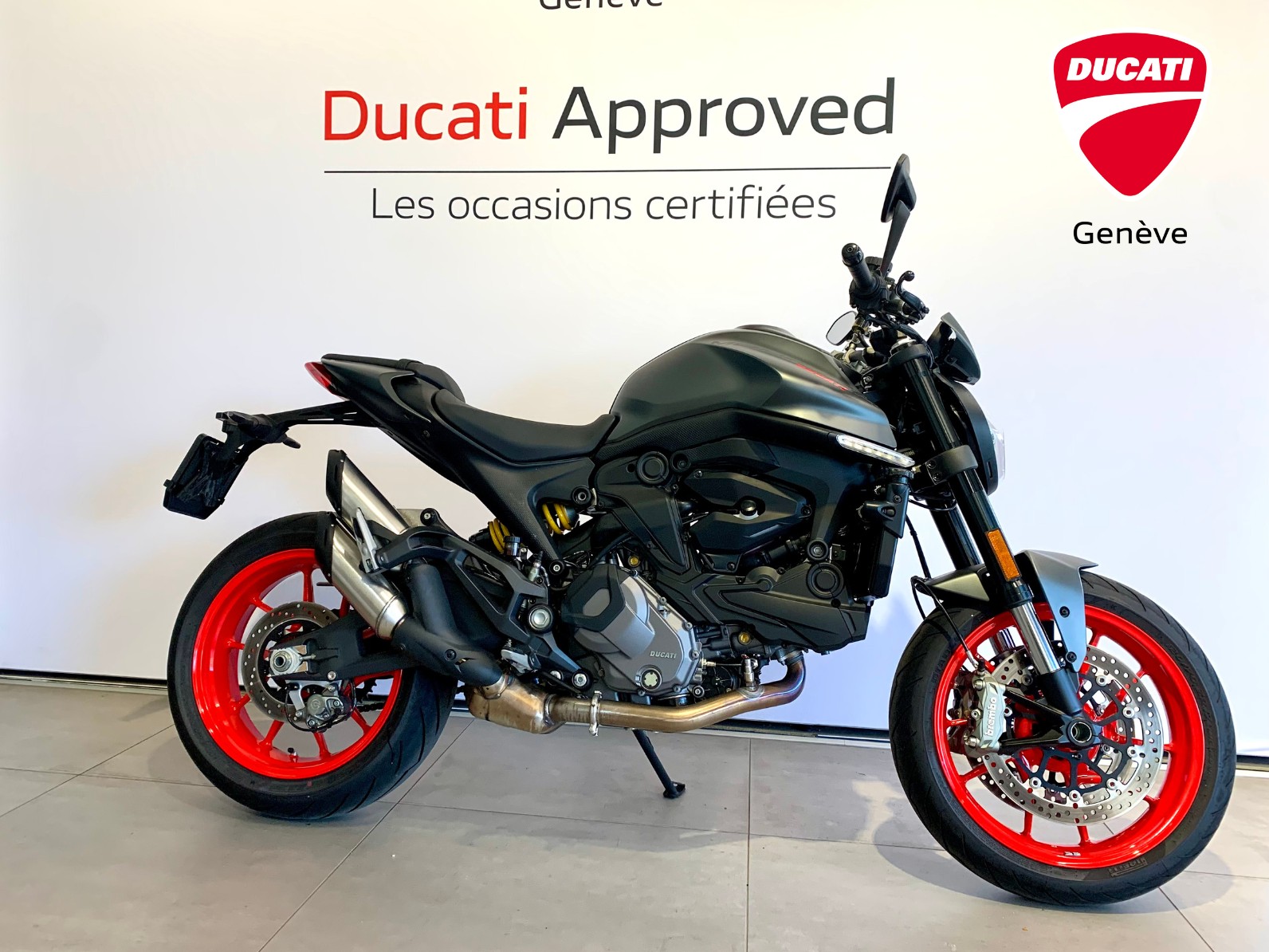 DUCATI Monster + 937