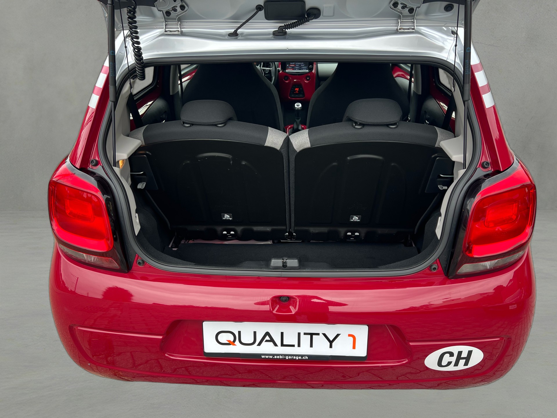 CITROEN C1 1.2 VTi Shine Edition-image-10