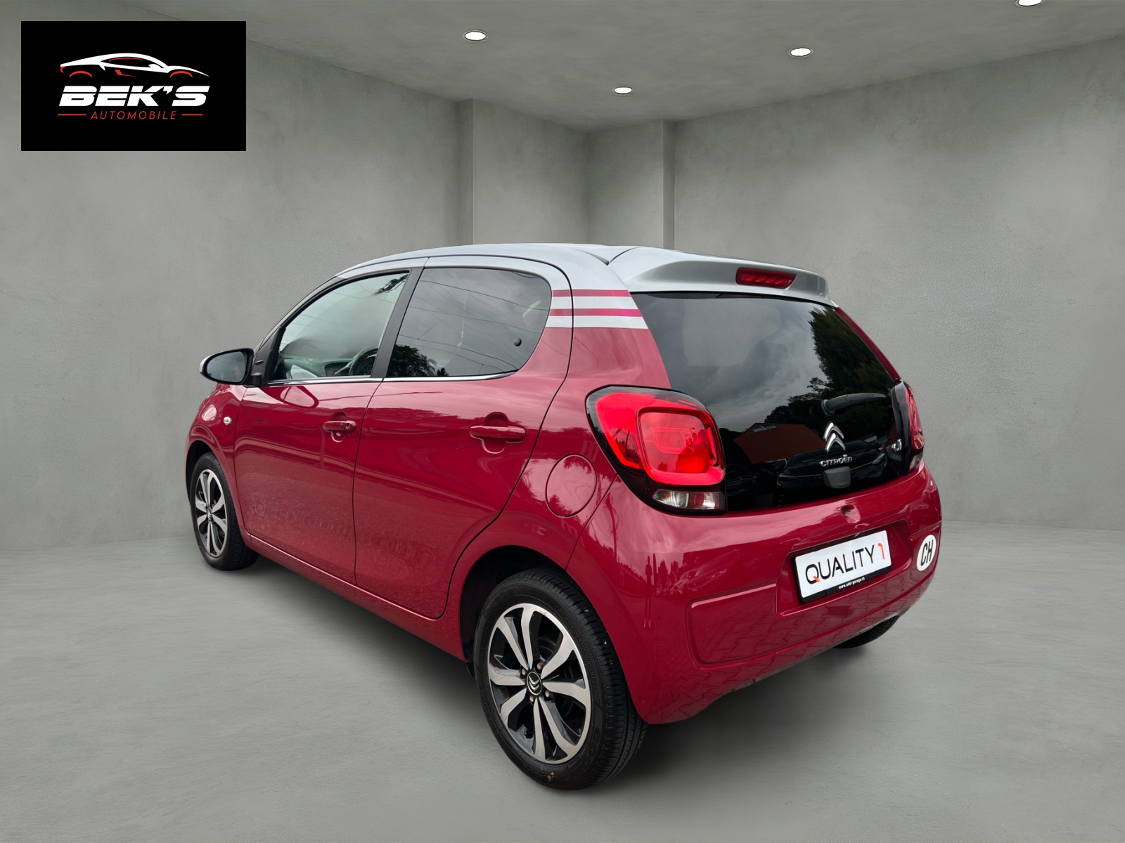 CITROEN C1 1.2 VTi Shine Edition-image-2