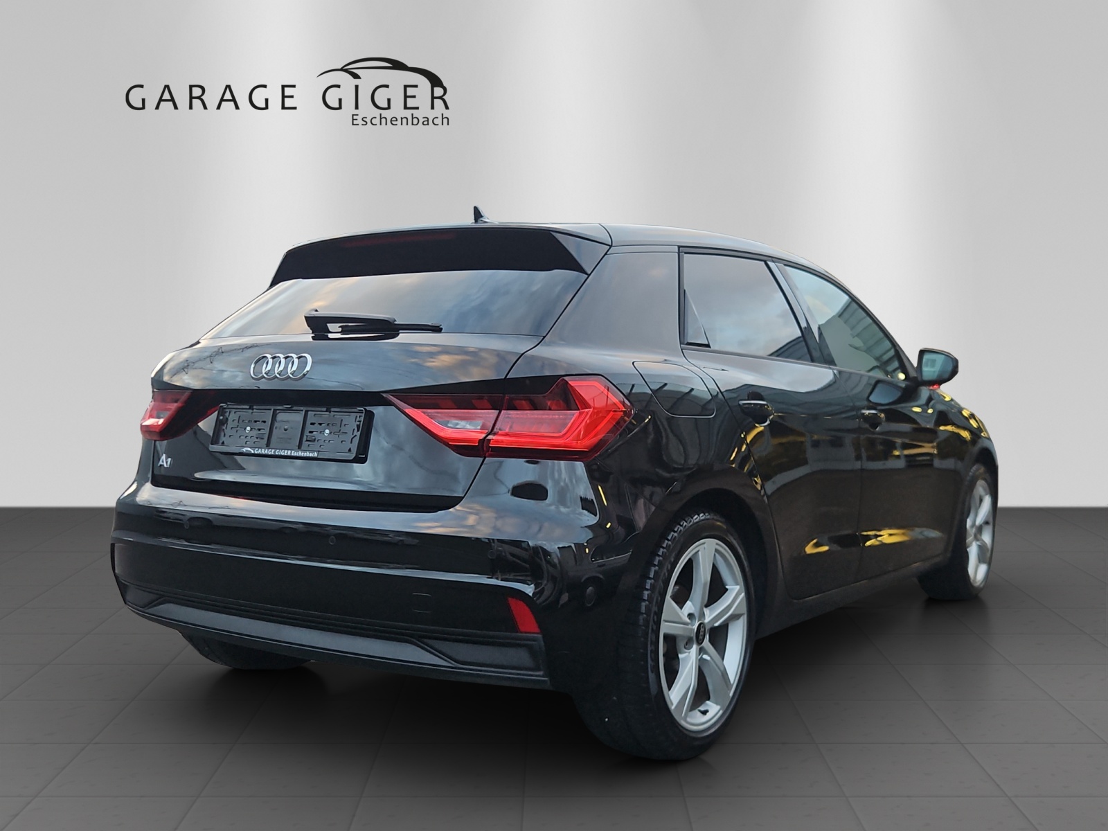 AUDI A1 Sportback 30 TFSI advanced Attraction S-tronic-image-3