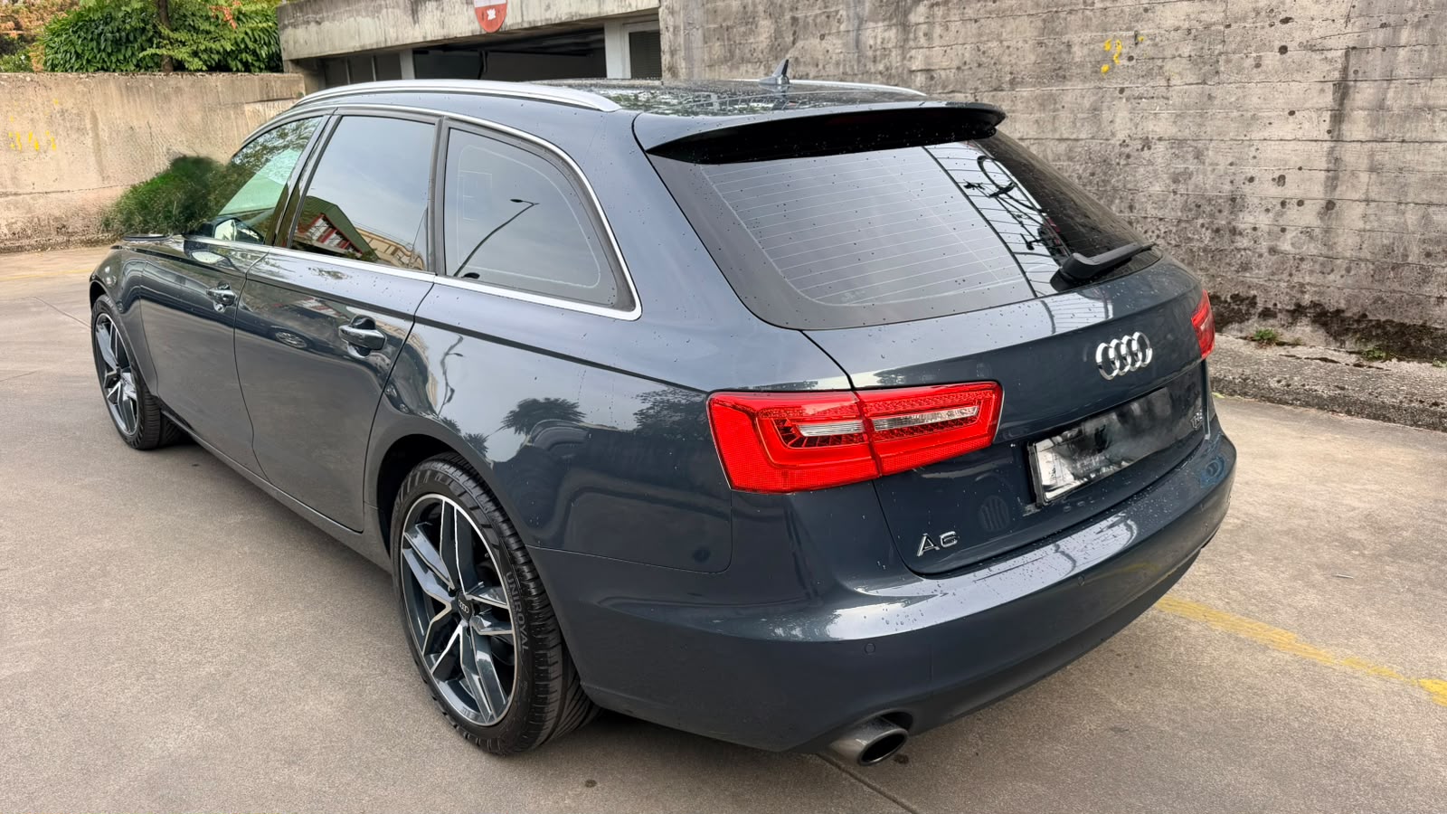 AUDI A6 Avant 3.0 TFSI V6 quattro S-tronic-image-7