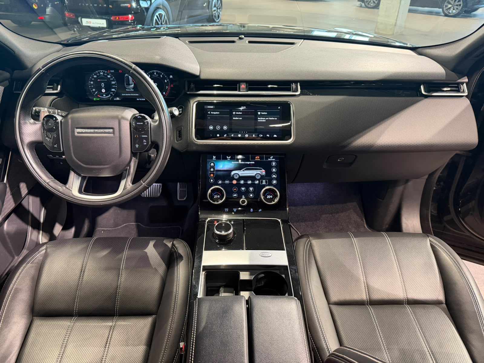 LAND ROVER Range Rover Velar R-Dynamic P 380 HSE Automatic (CH)-image-21