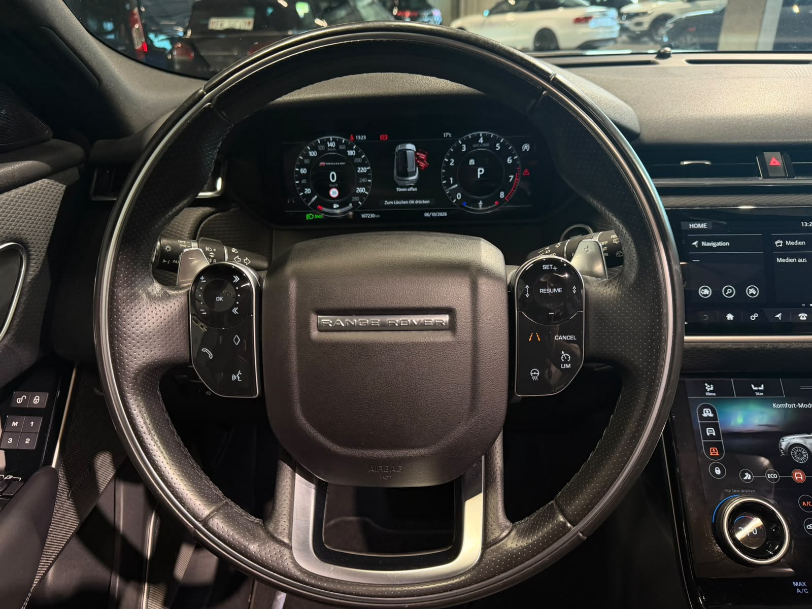 LAND ROVER Range Rover Velar R-Dynamic P 380 HSE Automatic (CH)-image-22
