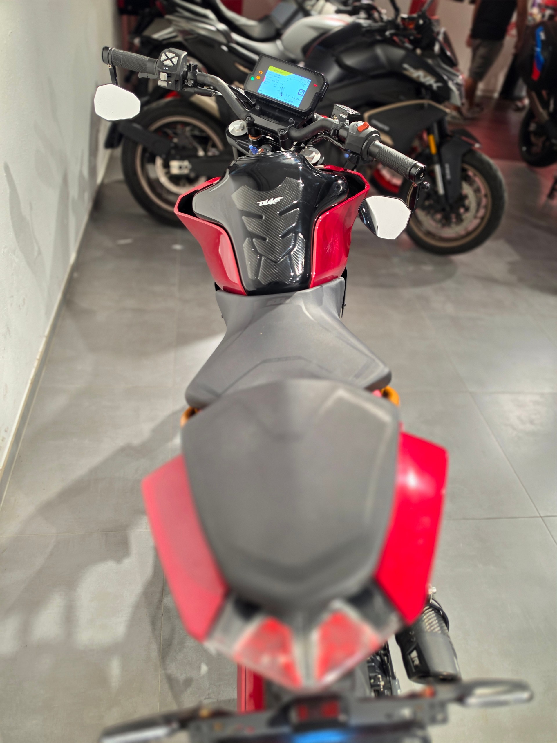 KTM 125 Duke ABS-image-6