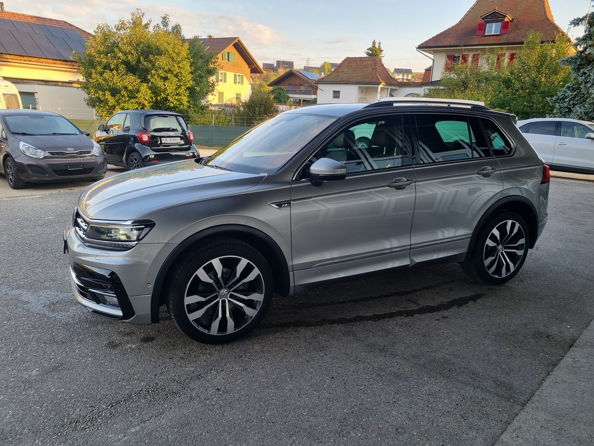 VW Tiguan 2.0 TDI SCR Highline 4Motion DSG-image-6