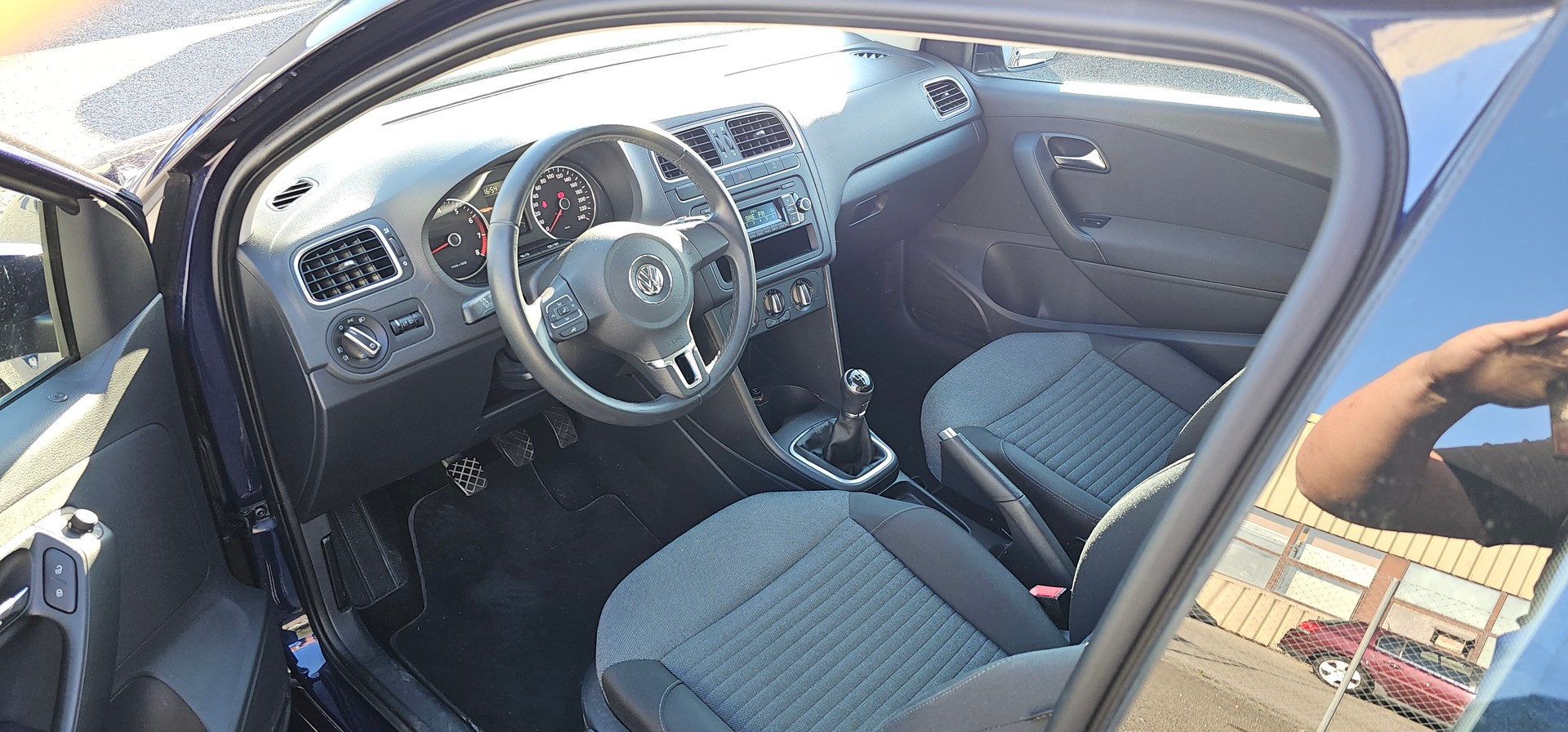 VW Polo 1.2 12V BlueMotion Technology Trendline-image-6