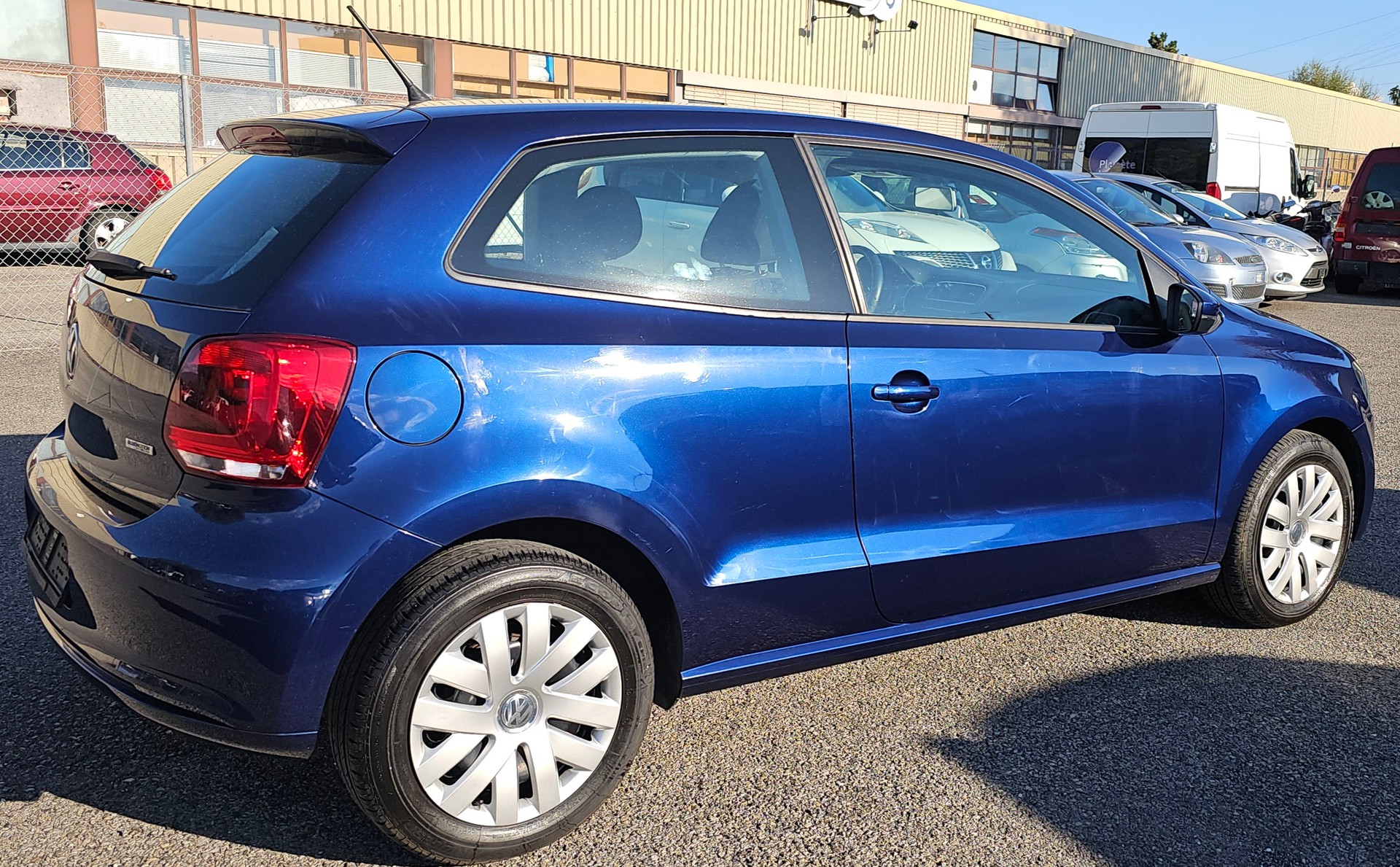 VW Polo 1.2 12V BlueMotion Technology Trendline-image-3