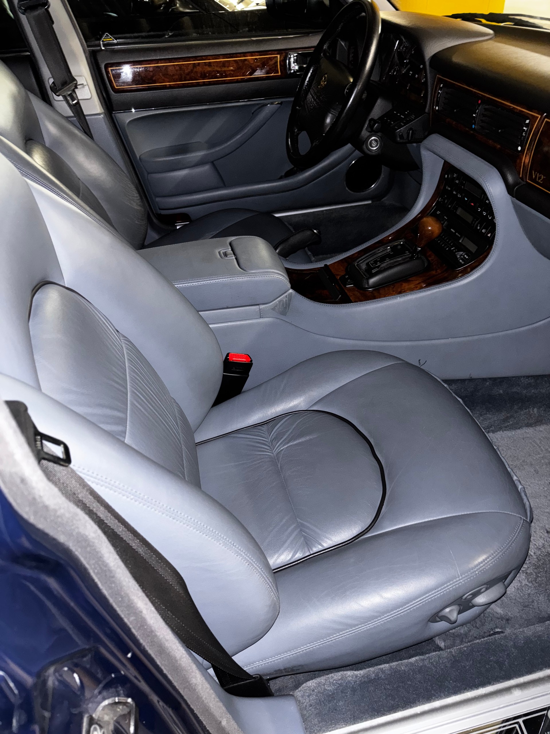 JAGUAR Double Six-image-5
