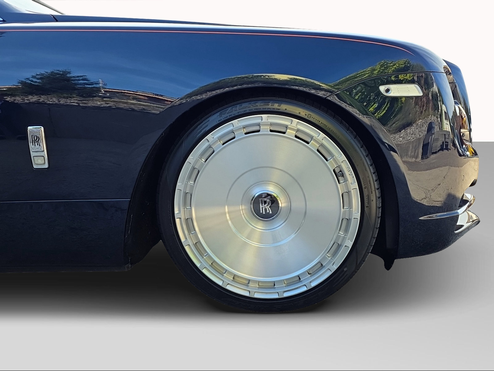 ROLLS-ROYCE Dawn 6.6 V12-image-7