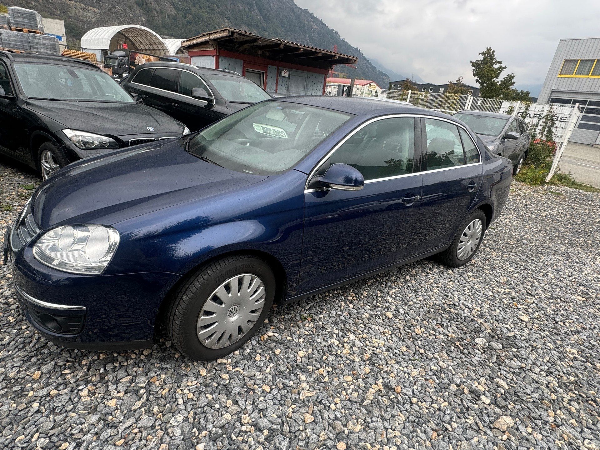 VW Jetta 2.0 FSI Sportline-image-2