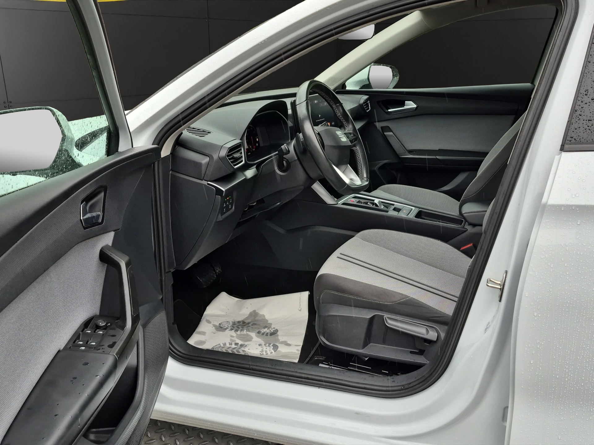 SEAT Leon ST 2.0 TDI EVO DSG Style-image-8