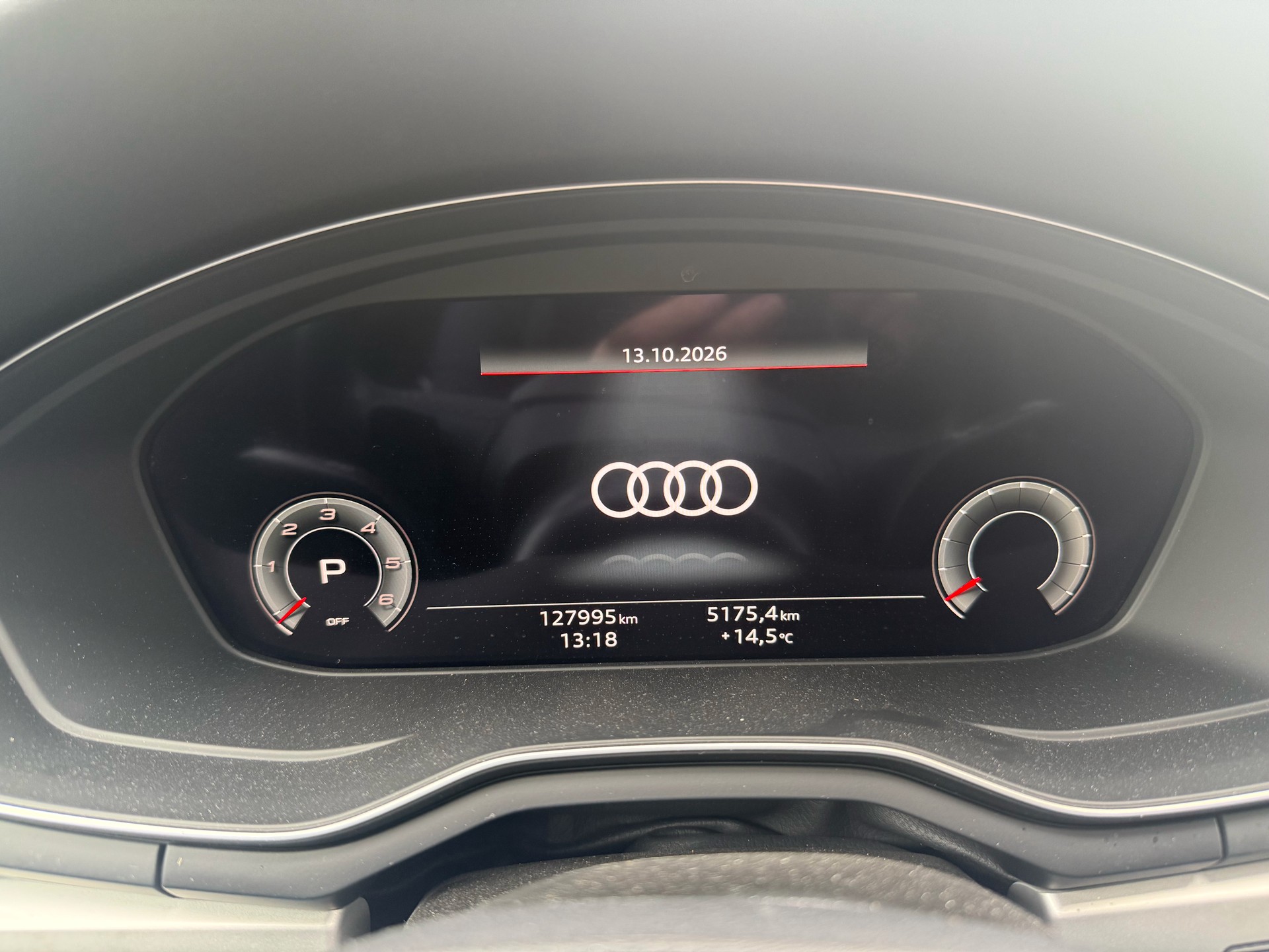 AUDI 2.0 35 TDI Advanced Attraction S-Tronic-image-4