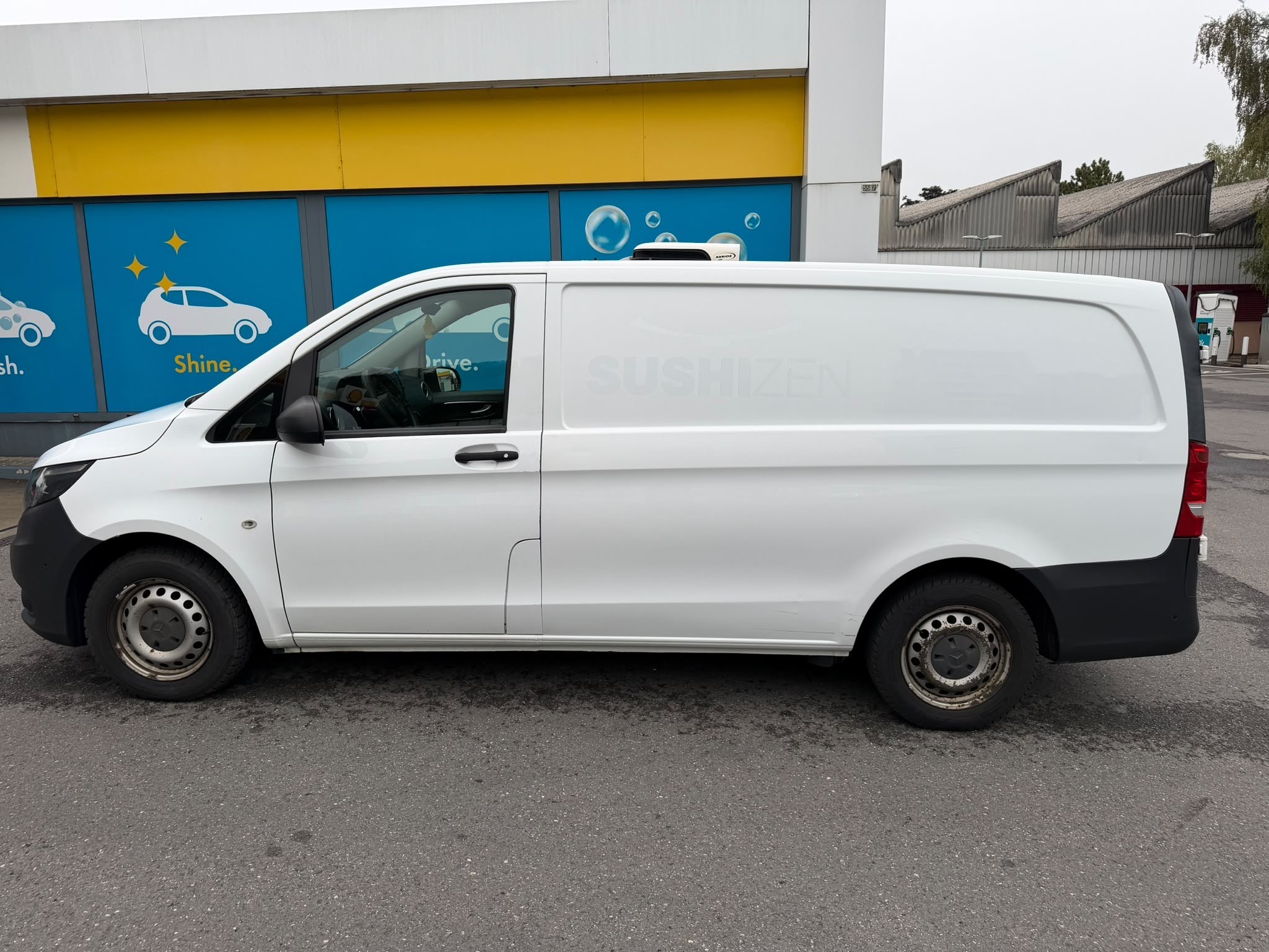 Car photo