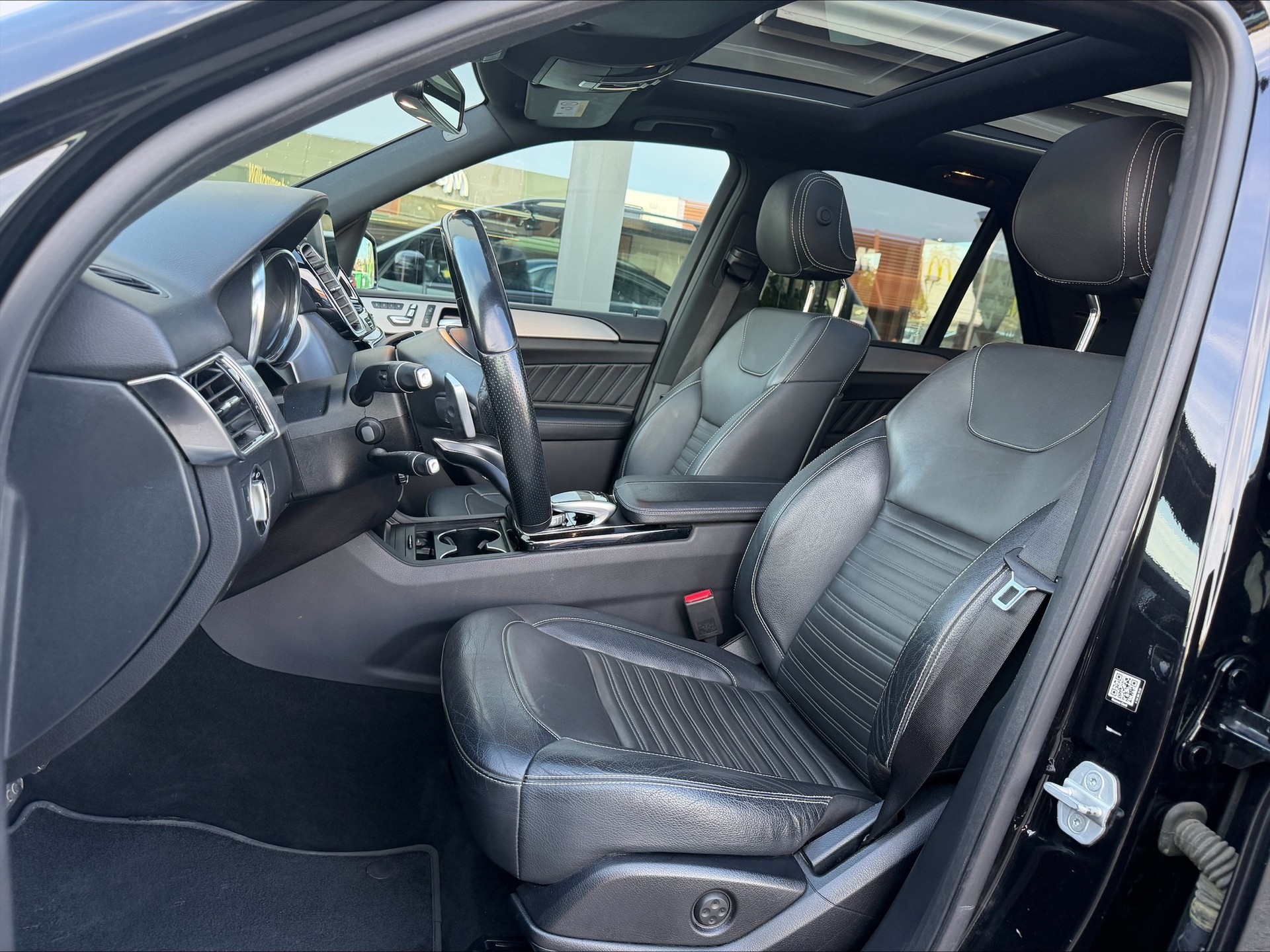 MERCEDES-BENZ GLE 350 d 4Matic 9G-Tronic-image-3