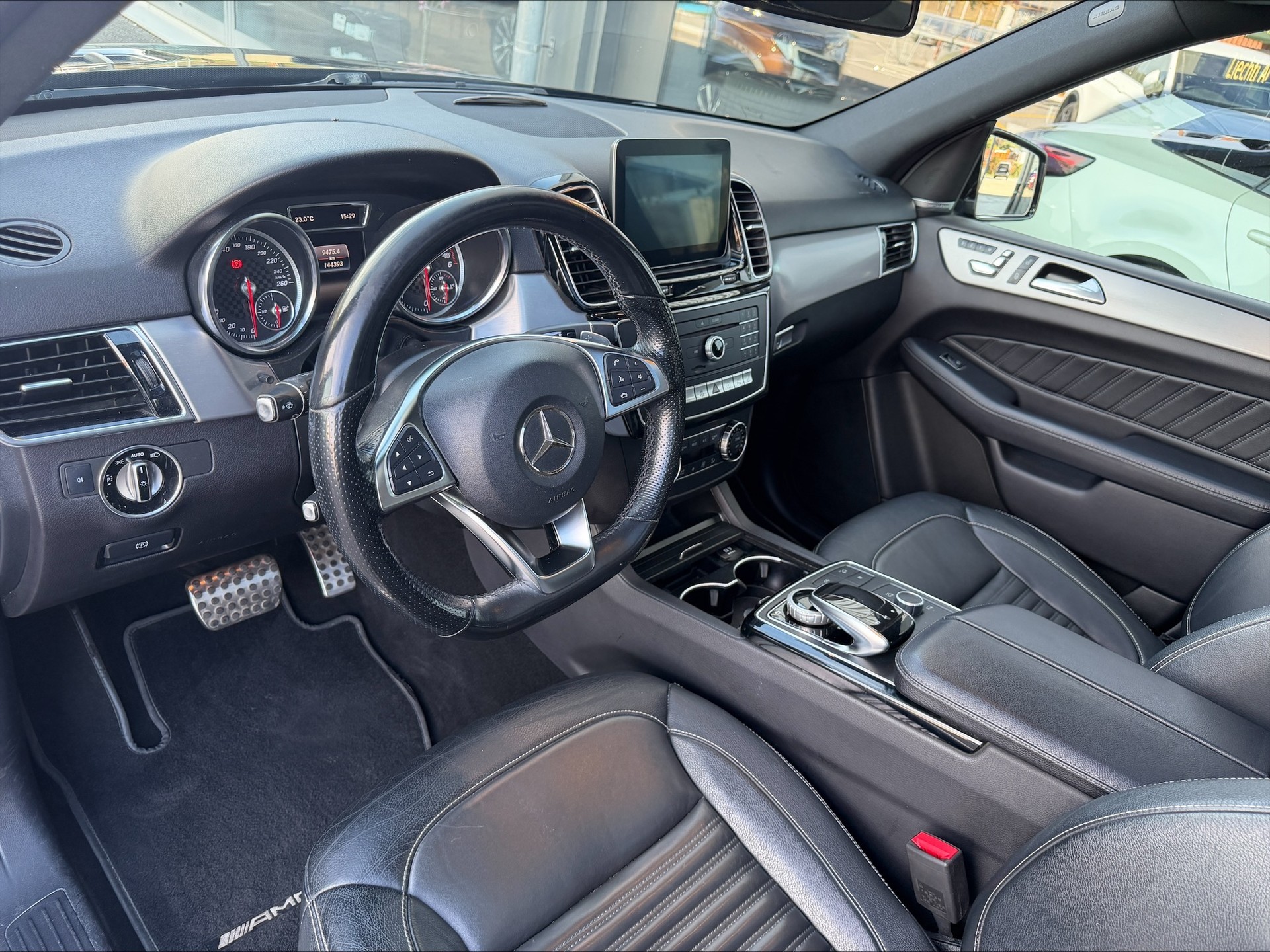 MERCEDES-BENZ GLE 350 d 4Matic 9G-Tronic-image-4