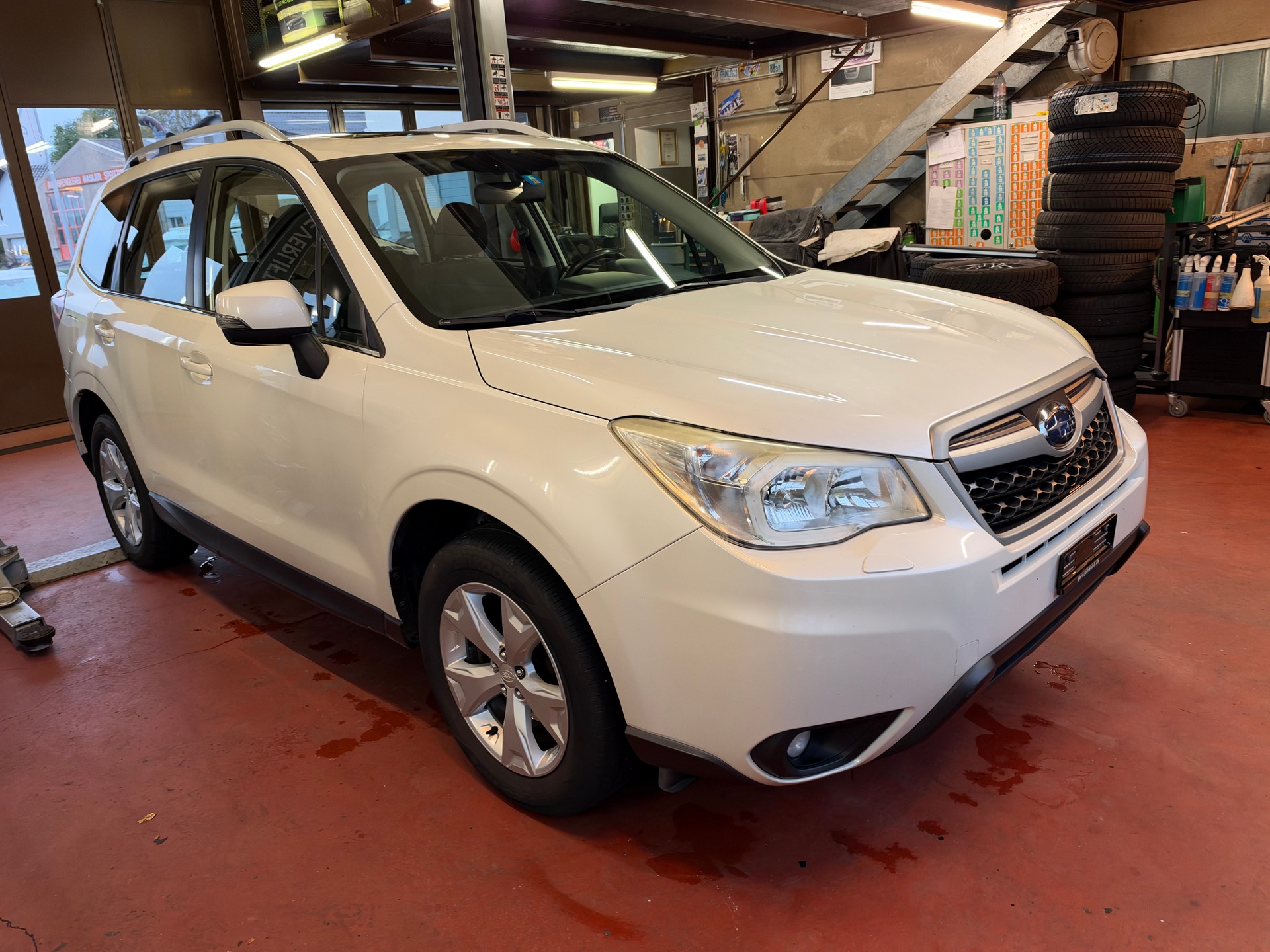 SUBARU Forester 2.0i Swiss-image-1