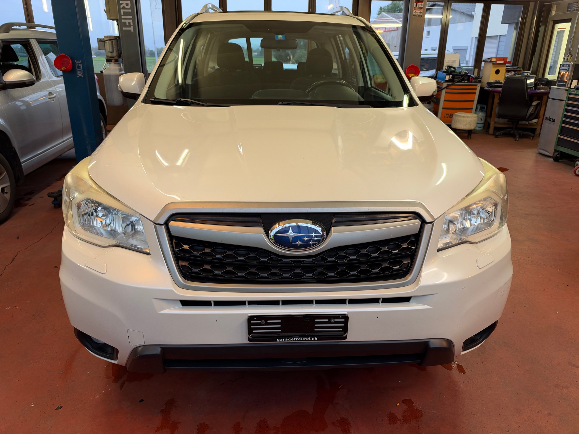SUBARU Forester 2.0i Swiss-image-2