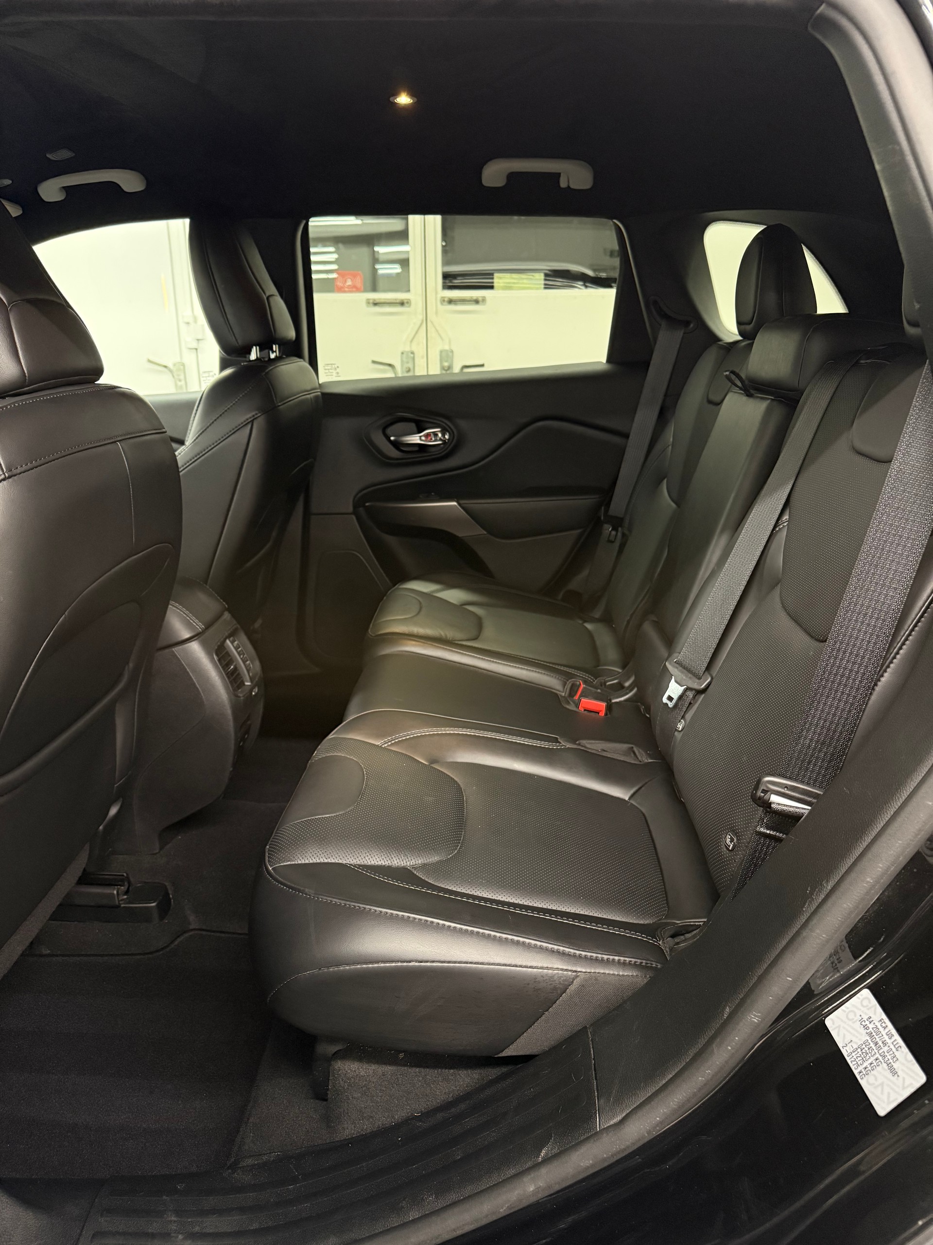 JEEP Cherokee 2.0 Limited AWD Drive I 9ATX AHK-image-13