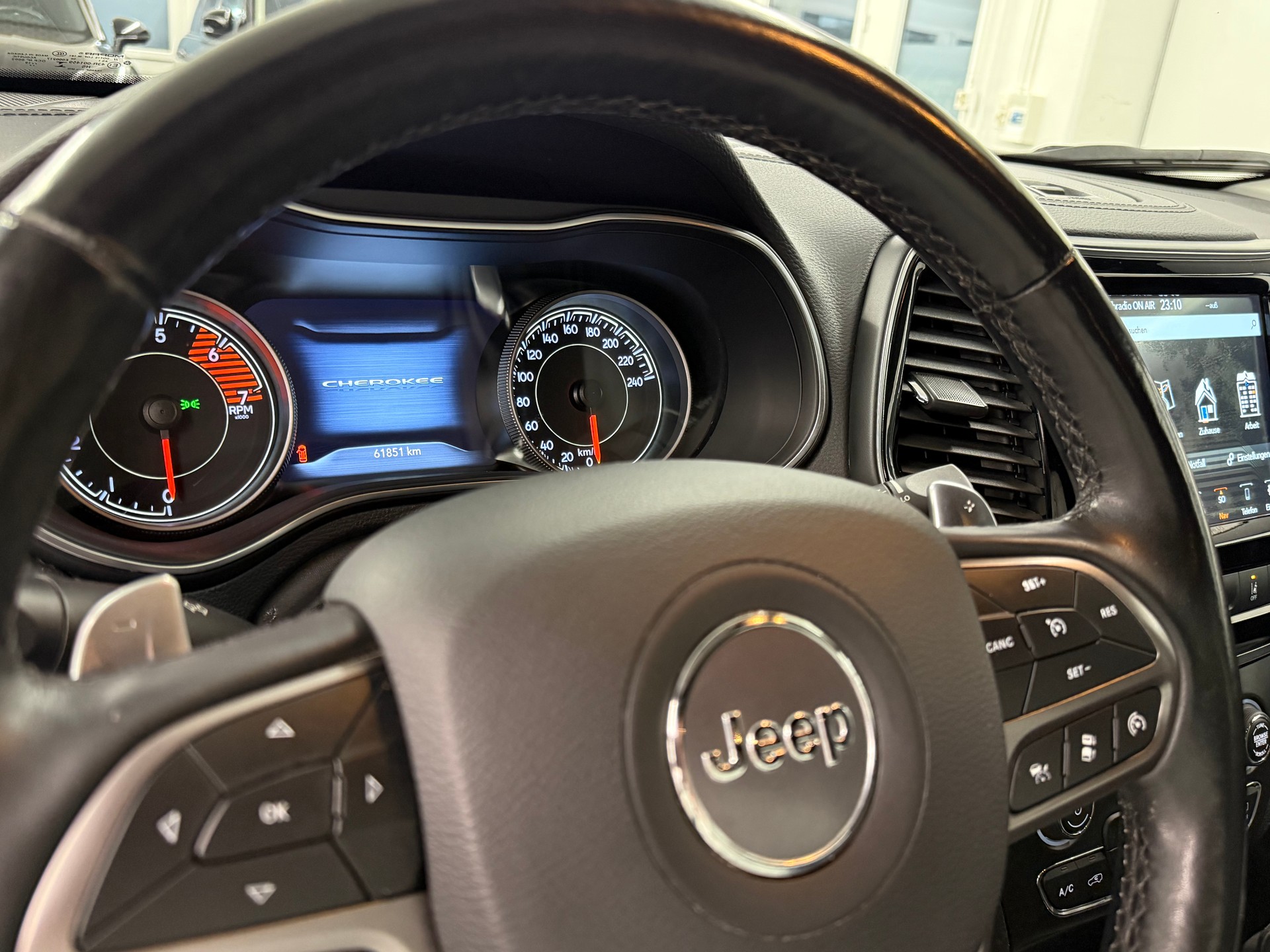 JEEP Cherokee 2.0 Limited AWD Drive I 9ATX AHK-image-20