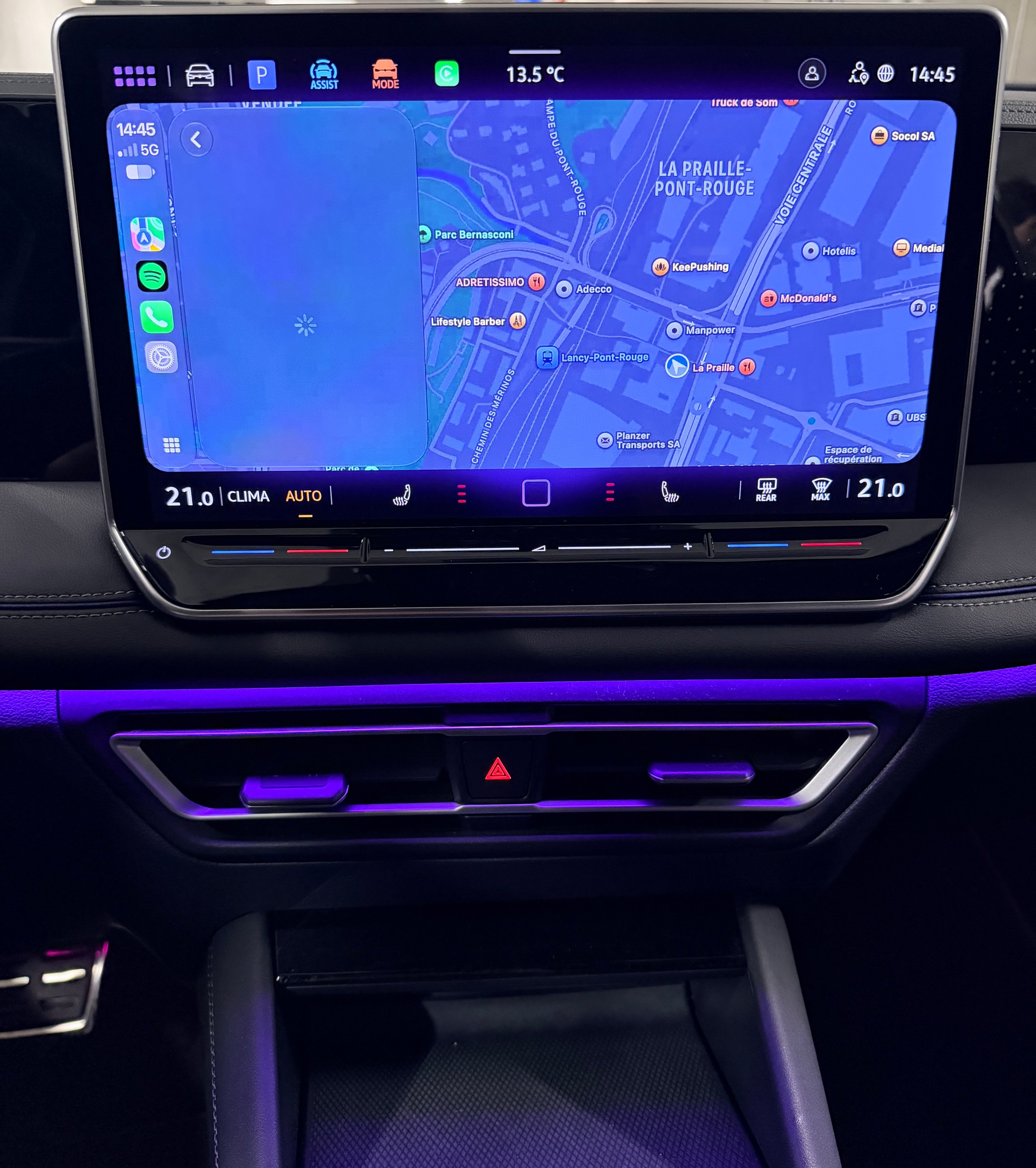 VW Tiguan 2.0 TSI DSG R-Line 4Motion-image-9