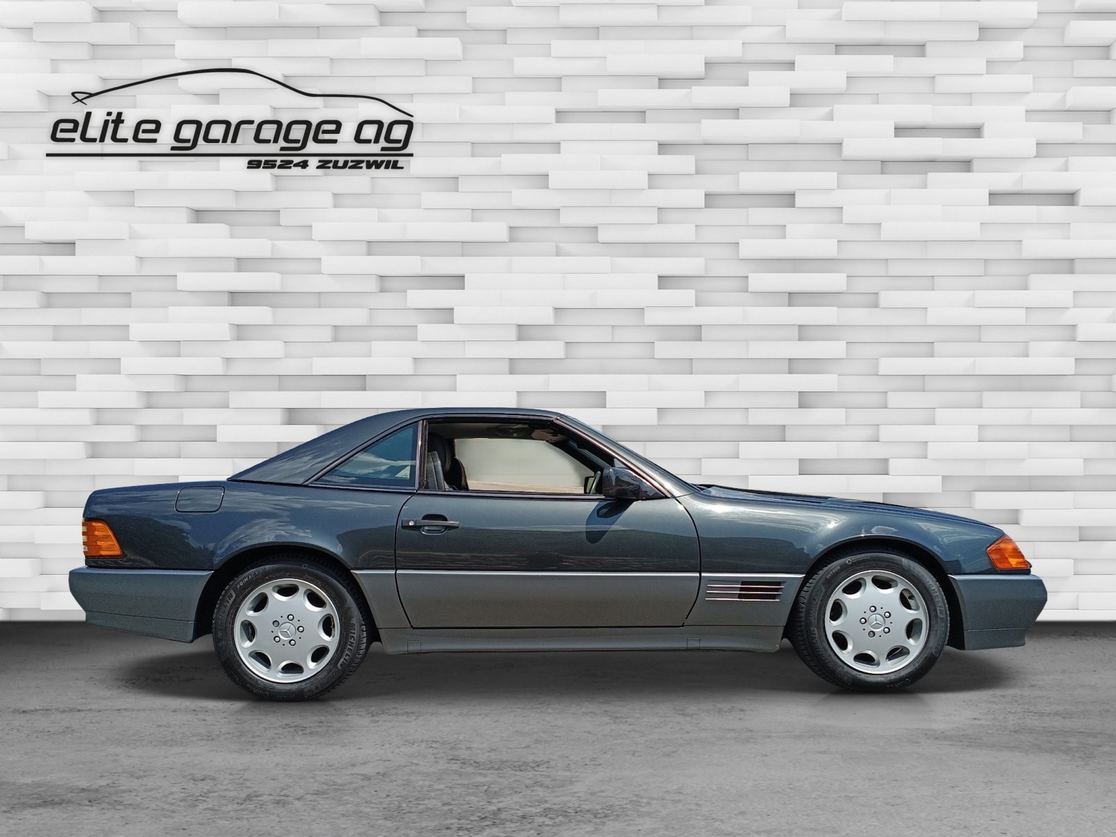MERCEDES-BENZ SL 300-image-3