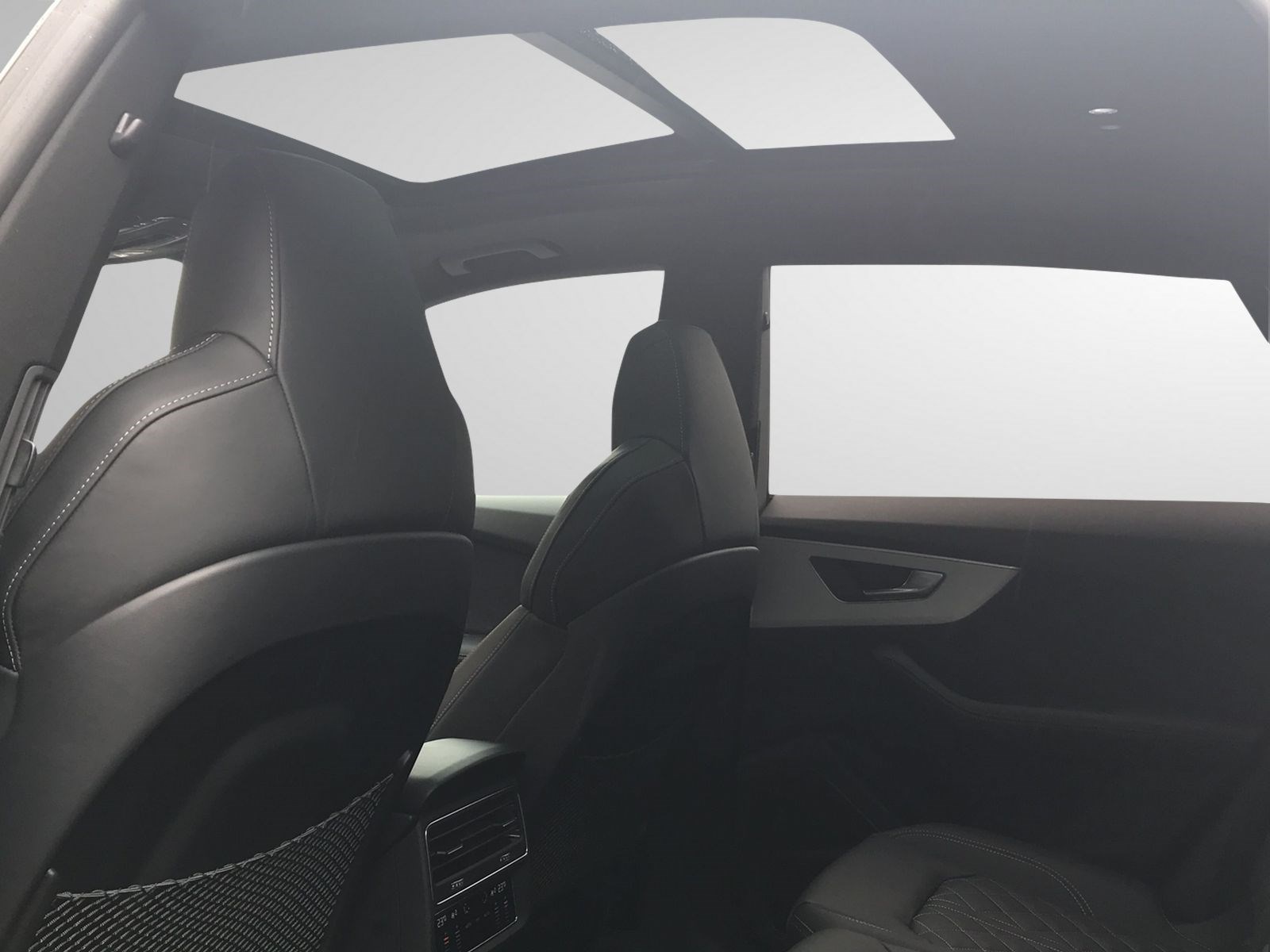 AUDI Q8 50 TDI quattro tiptronic-image-12
