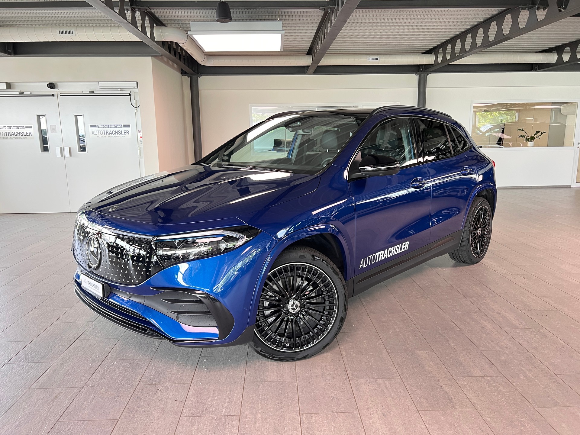 MERCEDES-BENZ EQA 350 4Matic Swiss Star-image-0