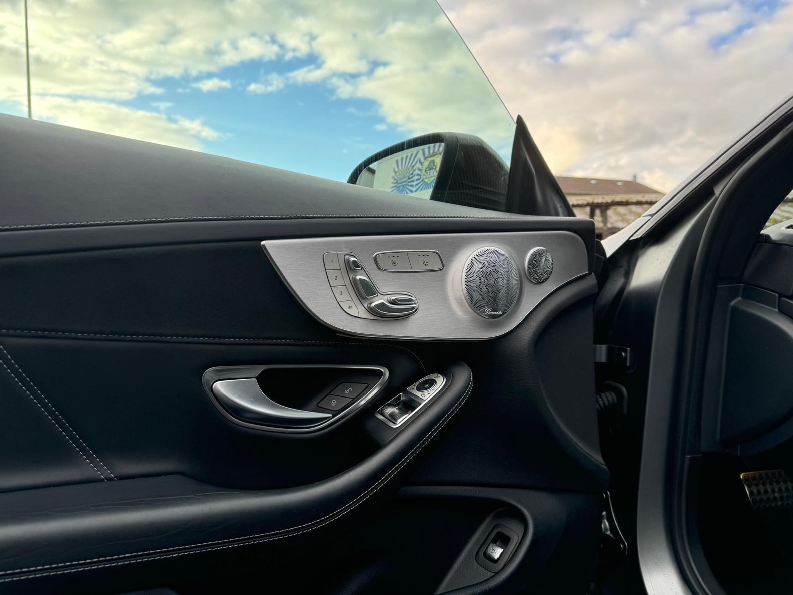 MERCEDES-BENZ C 63 S AMG 9G-tronic-image-7