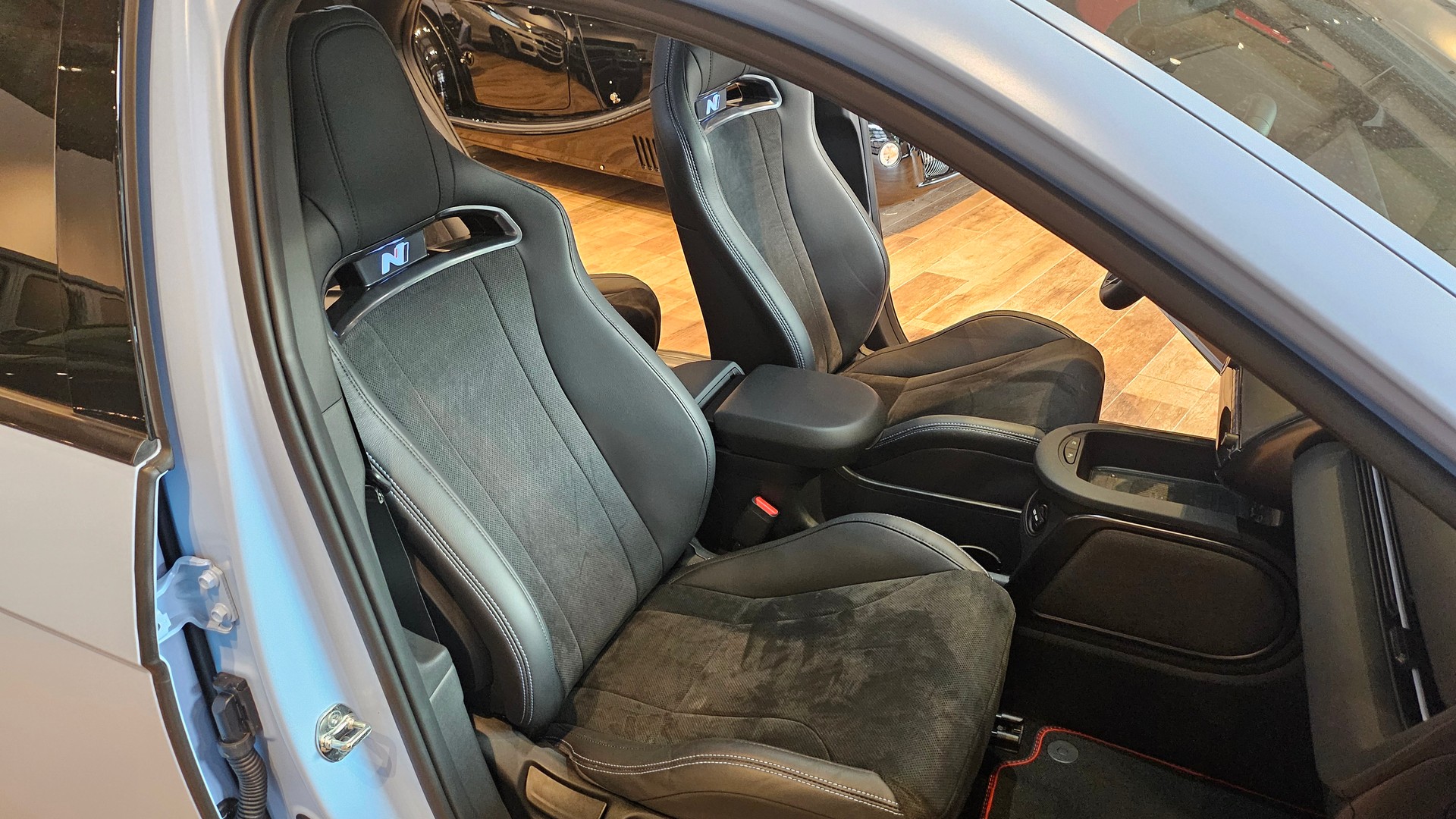 HYUNDAI Ioniq 5 N 84kWh 4WD-image-18