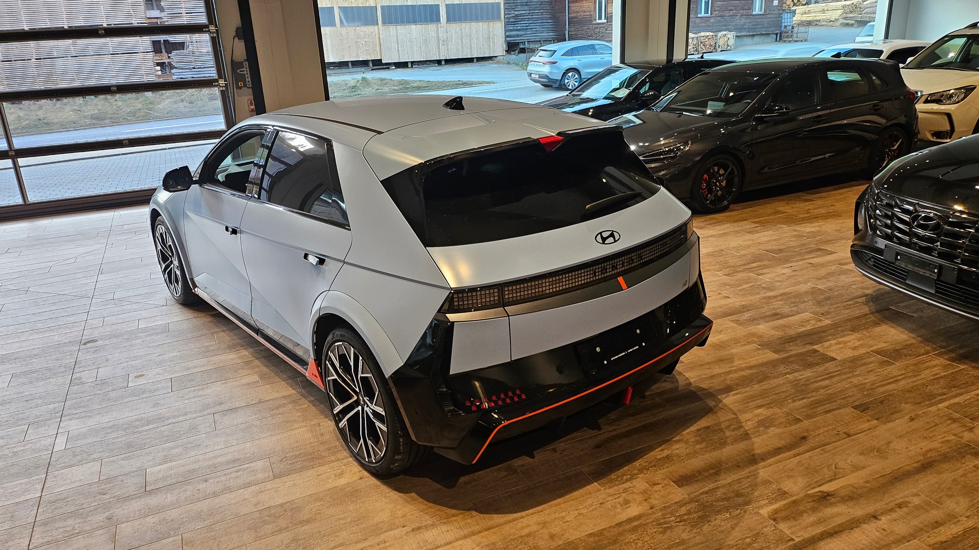 HYUNDAI Ioniq 5 N 84kWh 4WD-image-13