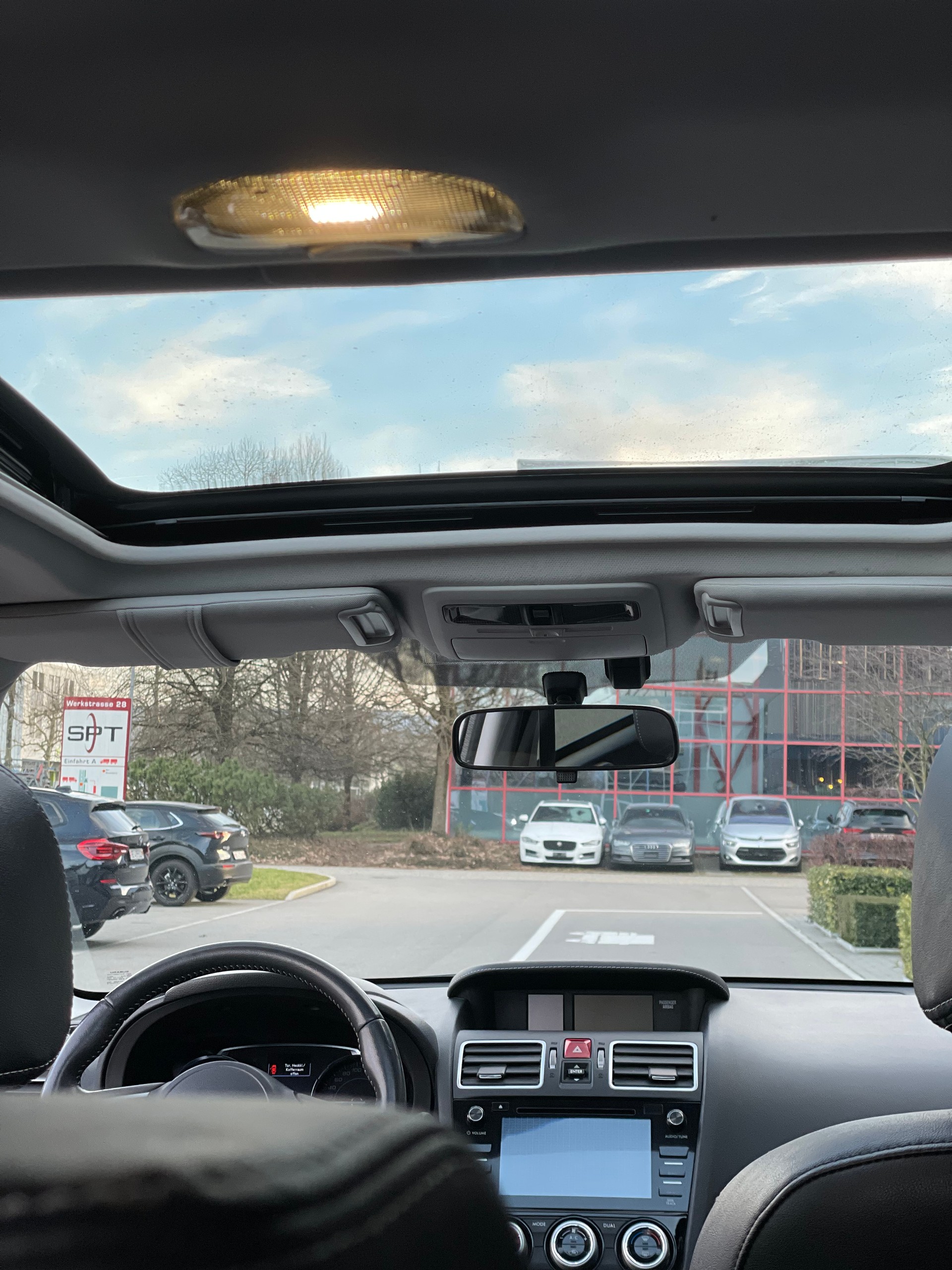 SUBARU Forester 2.0D Luxury Lineatronic-image-7