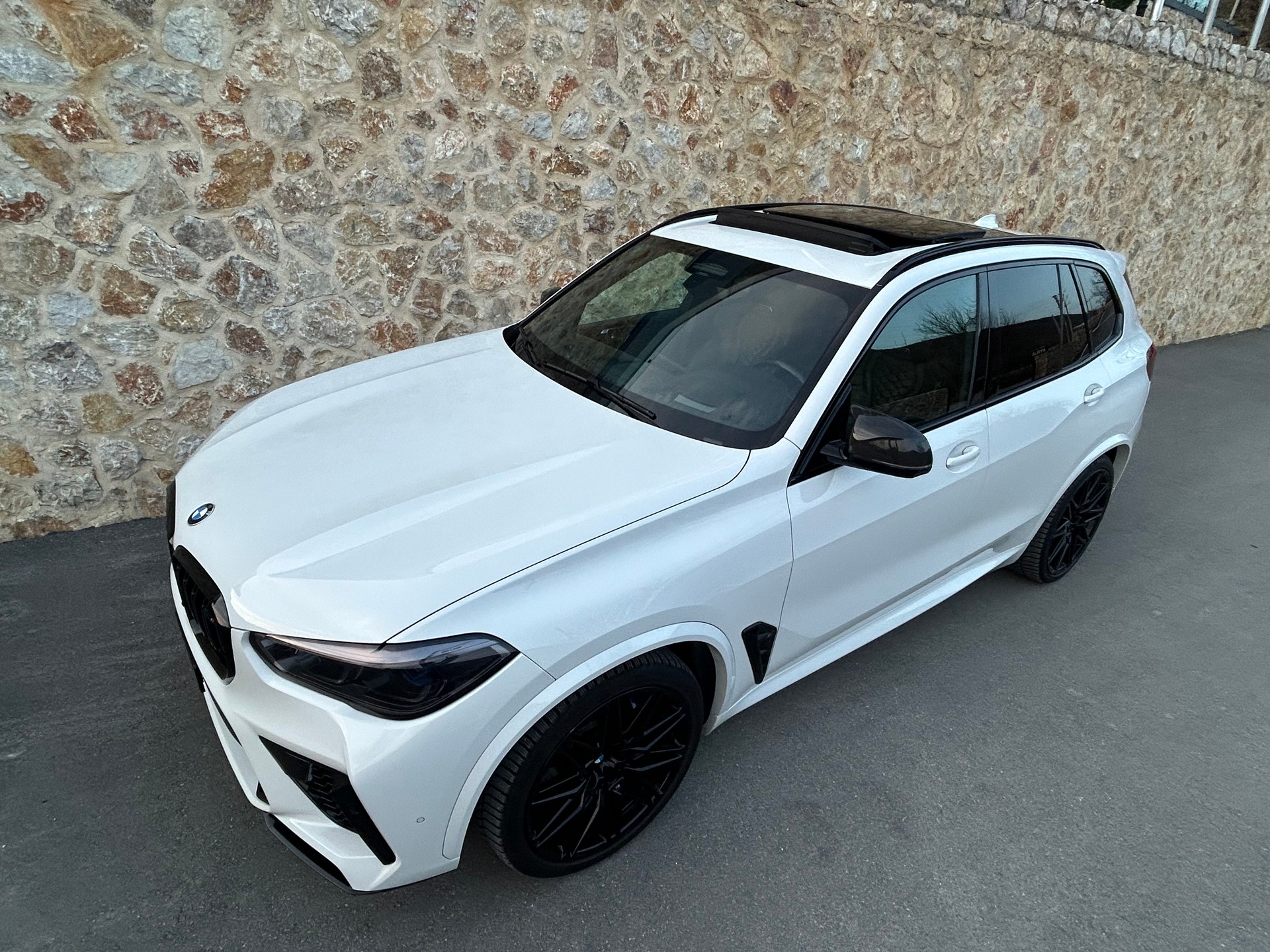 BMW X5M-image-3