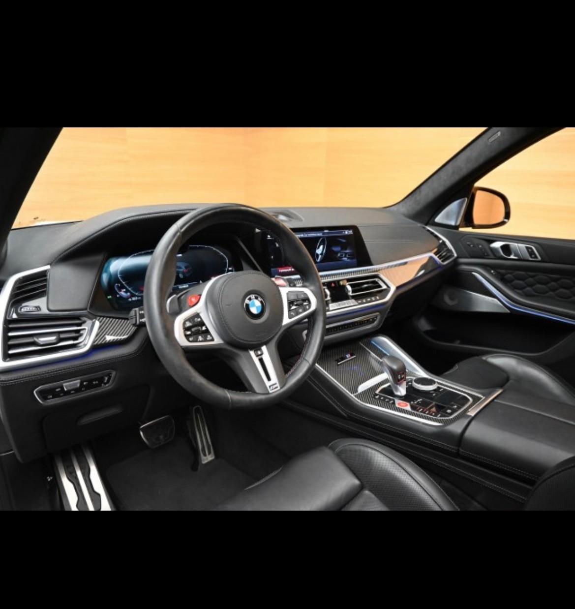 BMW X5M-image-9